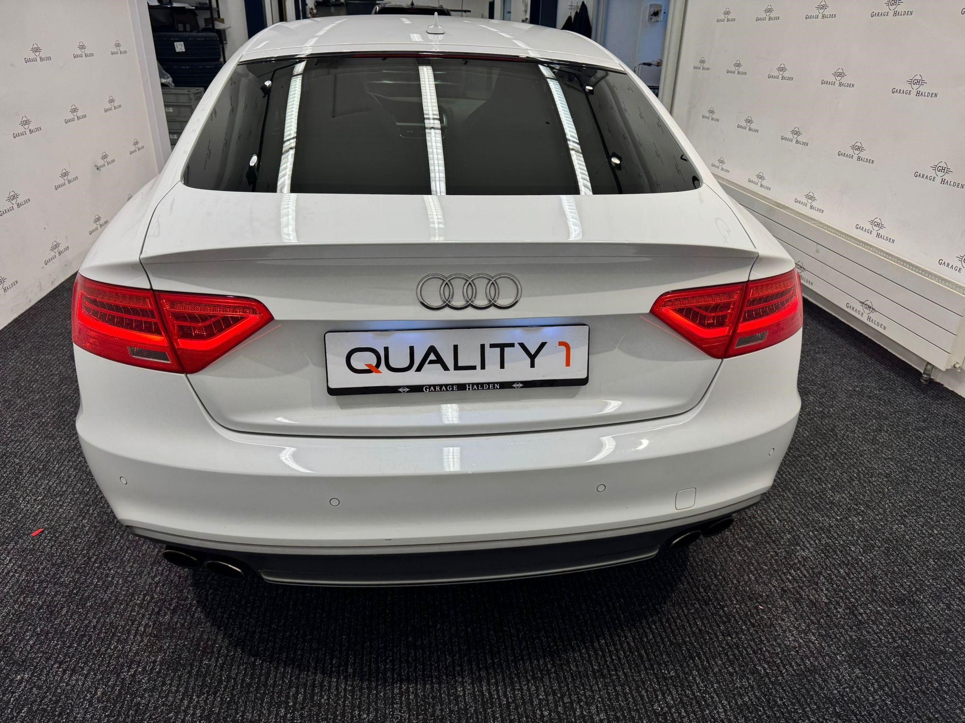 AUDI S5 Sportback 3.0 V6 TFSI quattro S-Tronic-image-5