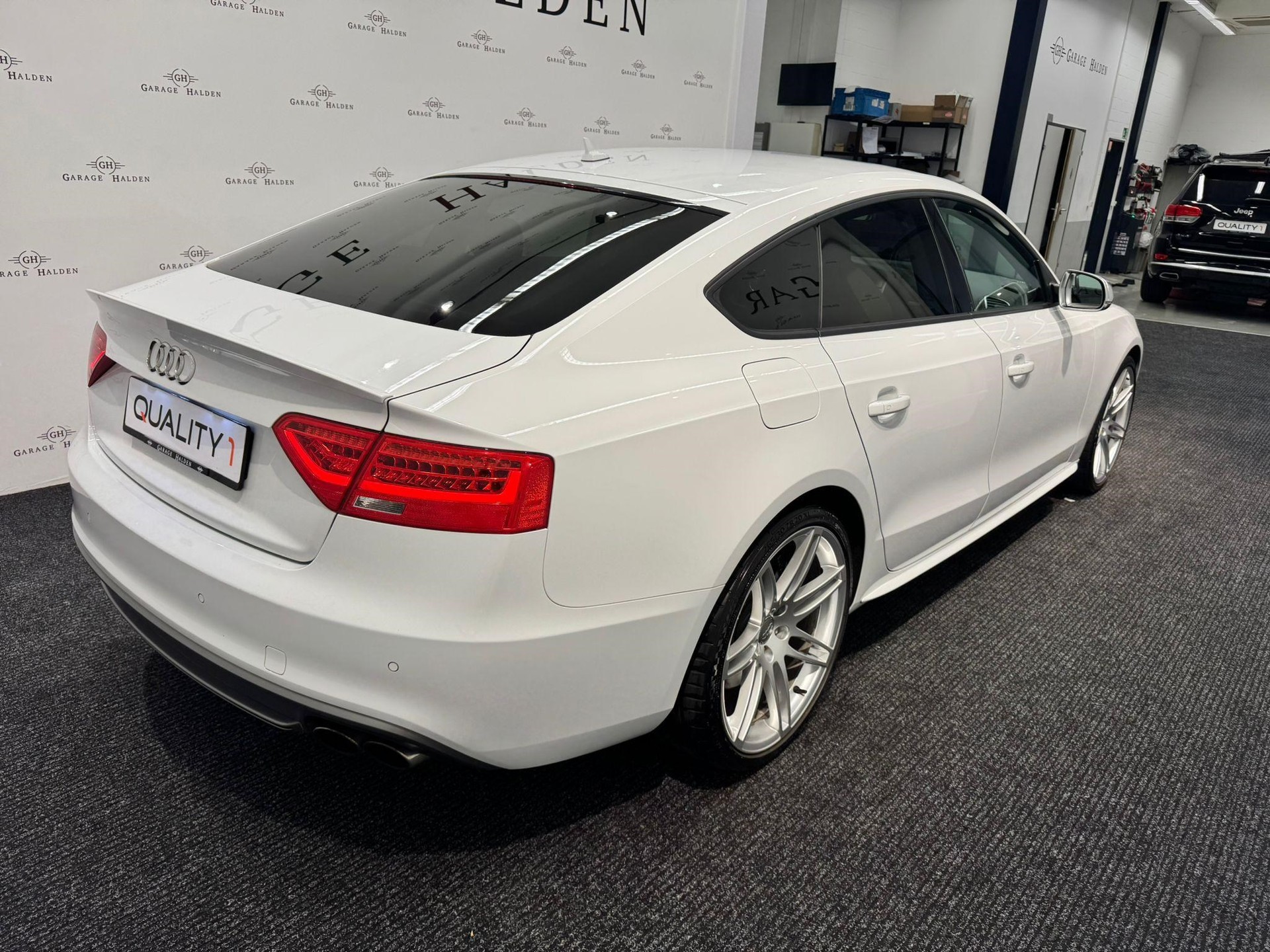 AUDI S5 Sportback 3.0 V6 TFSI quattro S-Tronic-image-6