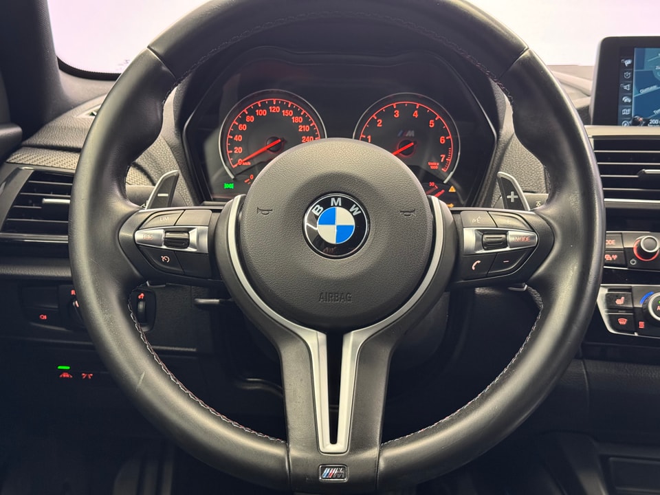 M2 M2 Coupé