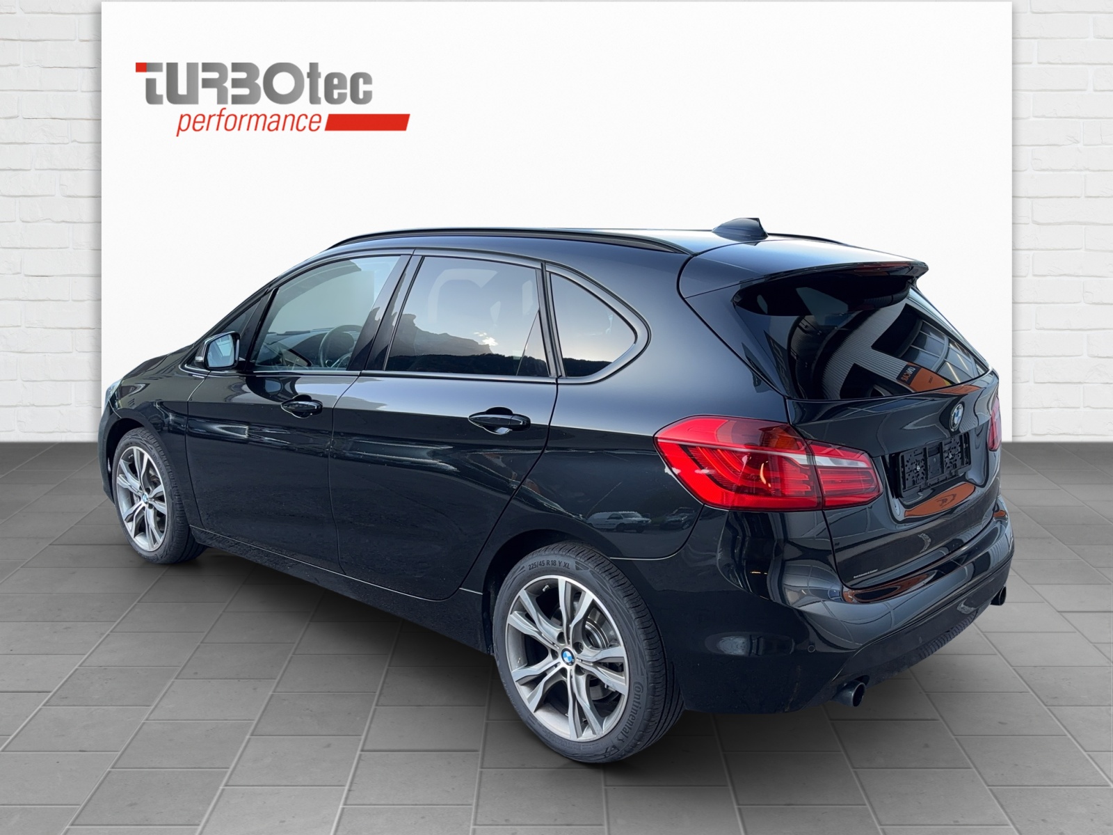 BMW 225i Active Tourer Sport Line Steptronic-showroom-element-2