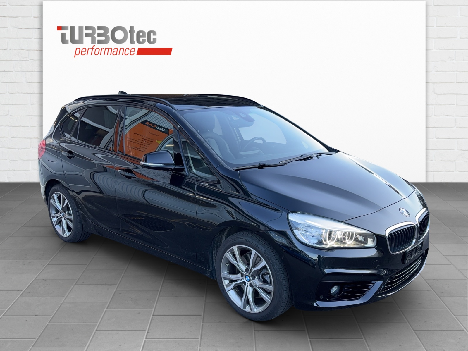 BMW 225i Active Tourer Sport Line Steptronic-showroom-element-3