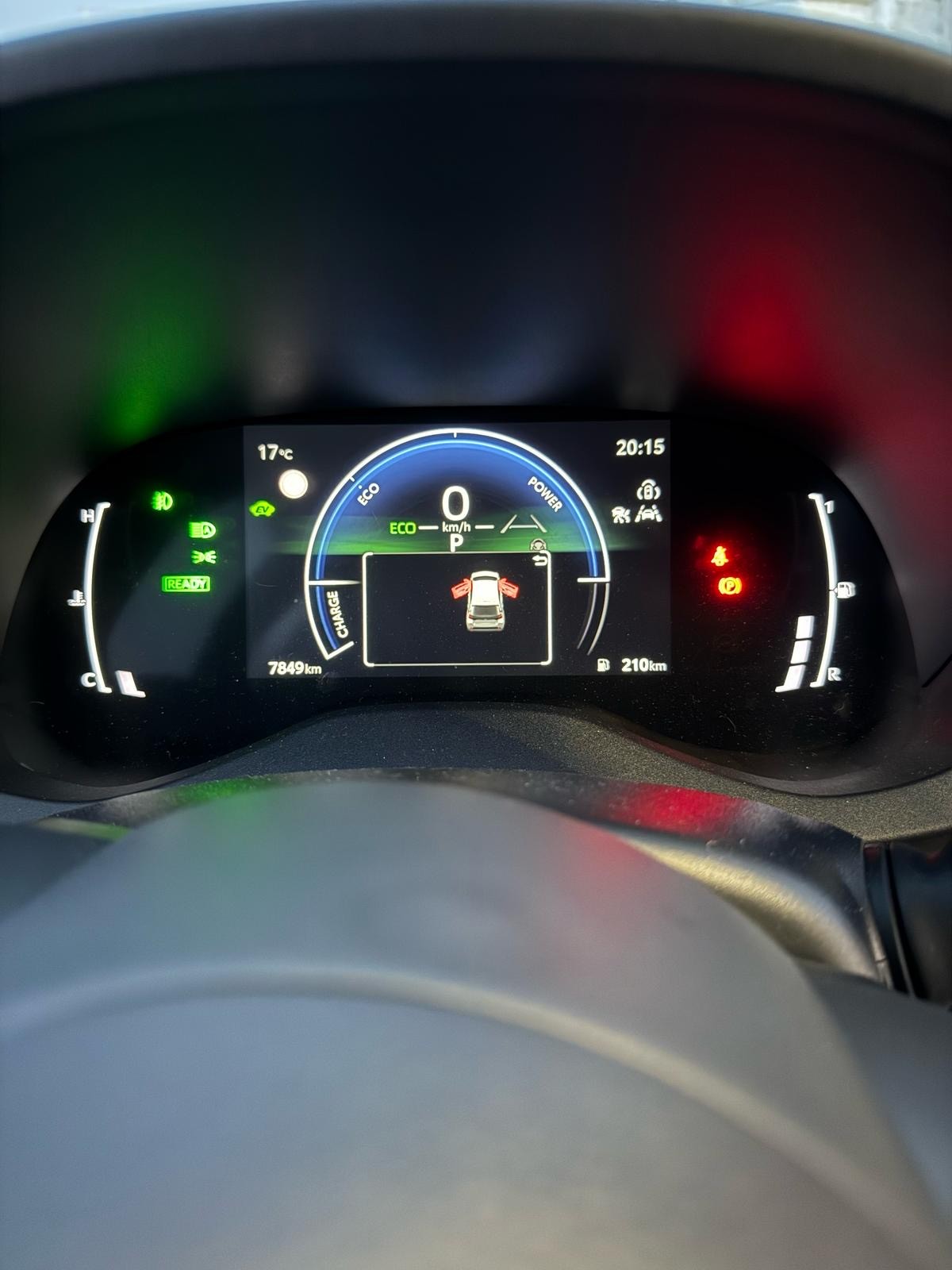TOYOTA Yaris 1.5 Comfort e-CVT-image-7