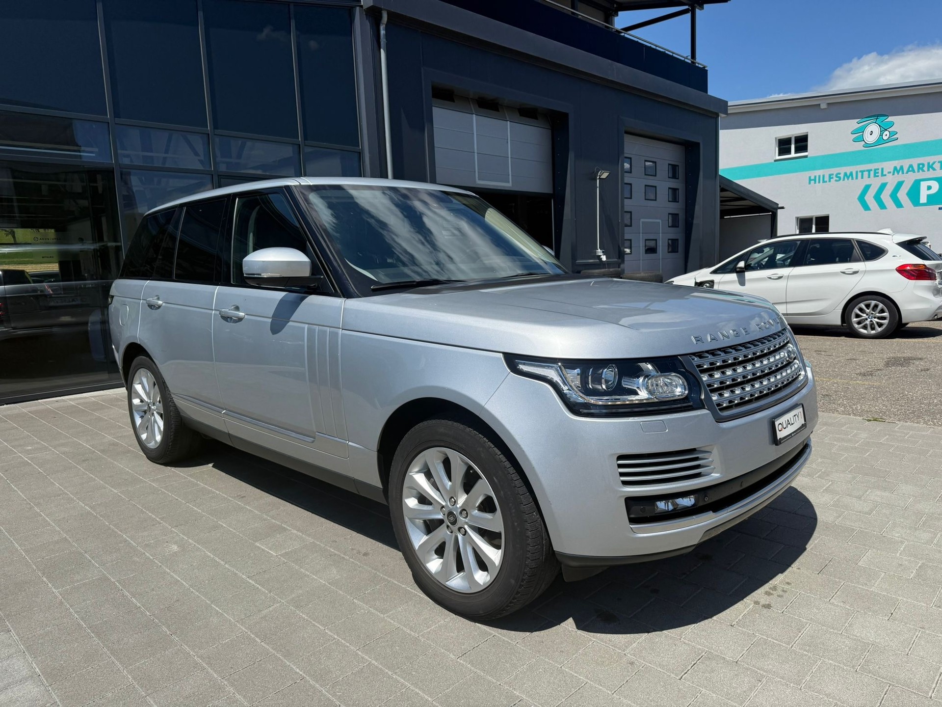 LAND ROVER Range Rover 3.0 TDV6 Vogue Automatic-showroom-element-2