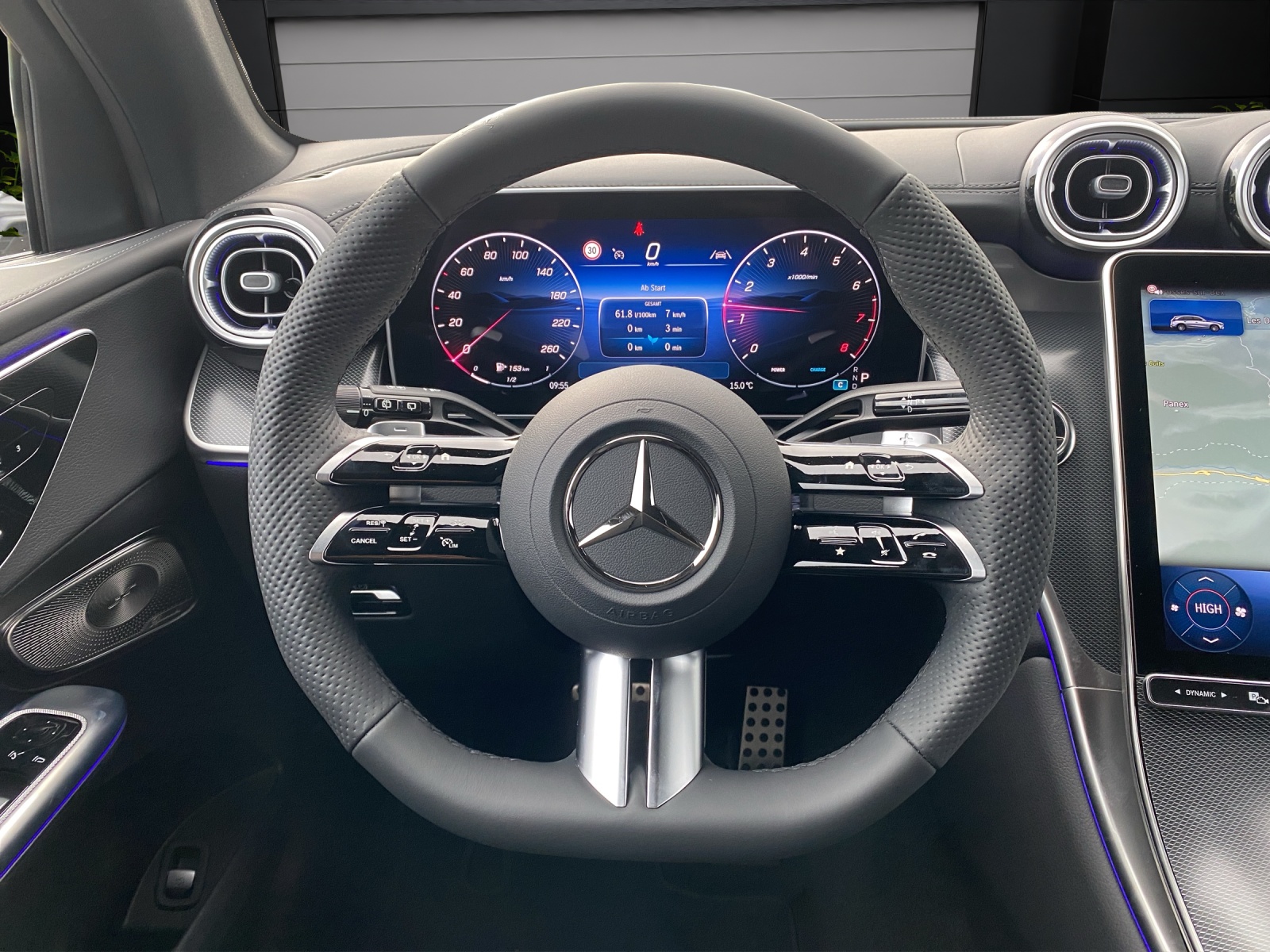 Image MERCEDES-BENZ GLC-300 GLC 300 4Matic AMG Line 9G-Tronic