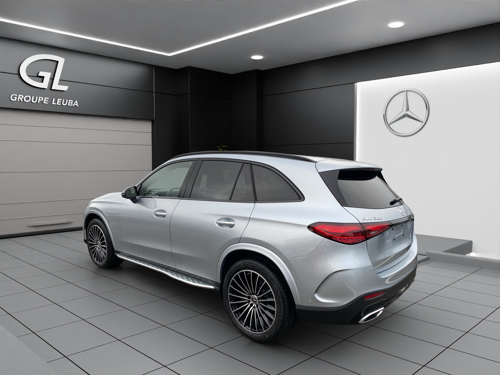 Image MERCEDES-BENZ GLC-300 GLC 300 4Matic AMG Line 9G-Tronic