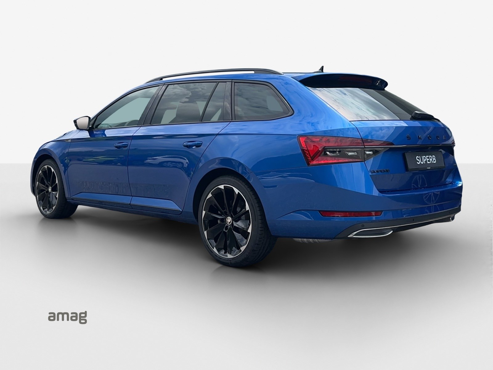 SKODA Superb Combi 2.0 TDi SportLine 4x4 DSG-showroom-element-3