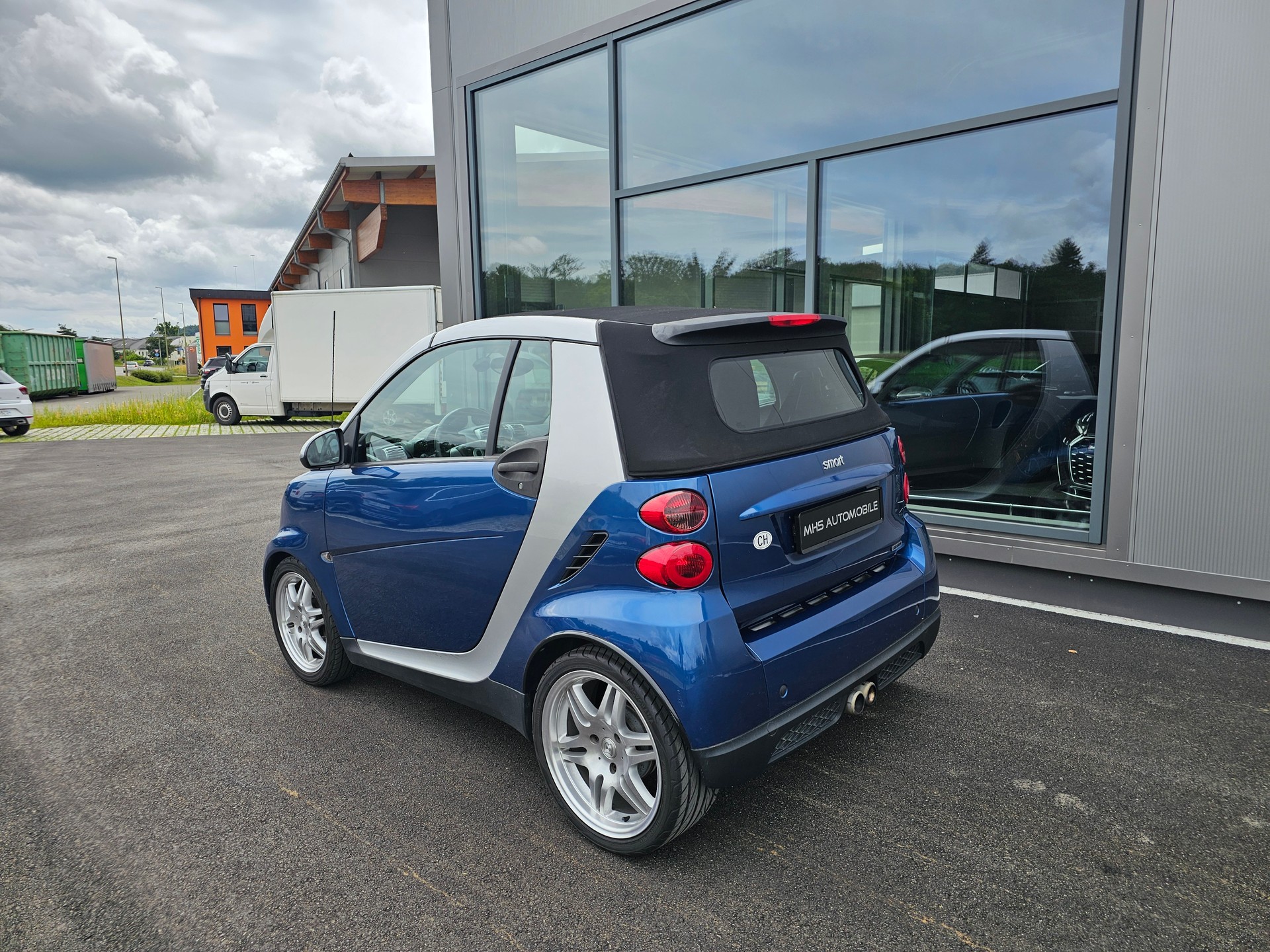 SMART fortwo Brabus softouch-showroom-element-2