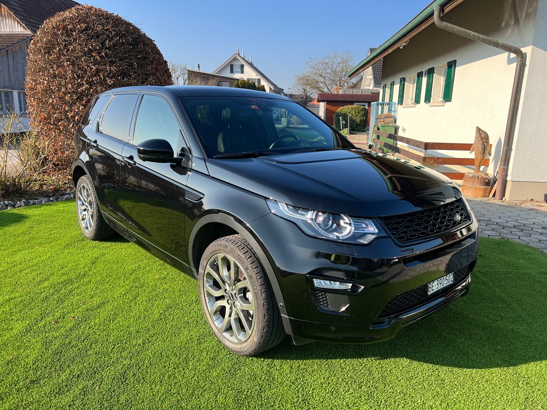 LAND ROVER DISCOVERY "SPORT LUXURY" HSE "DYNAMIC PLUS" VOLL OPTIONEN !! NUR 48`500 KM !! CH WAGEN. PS 305 !!