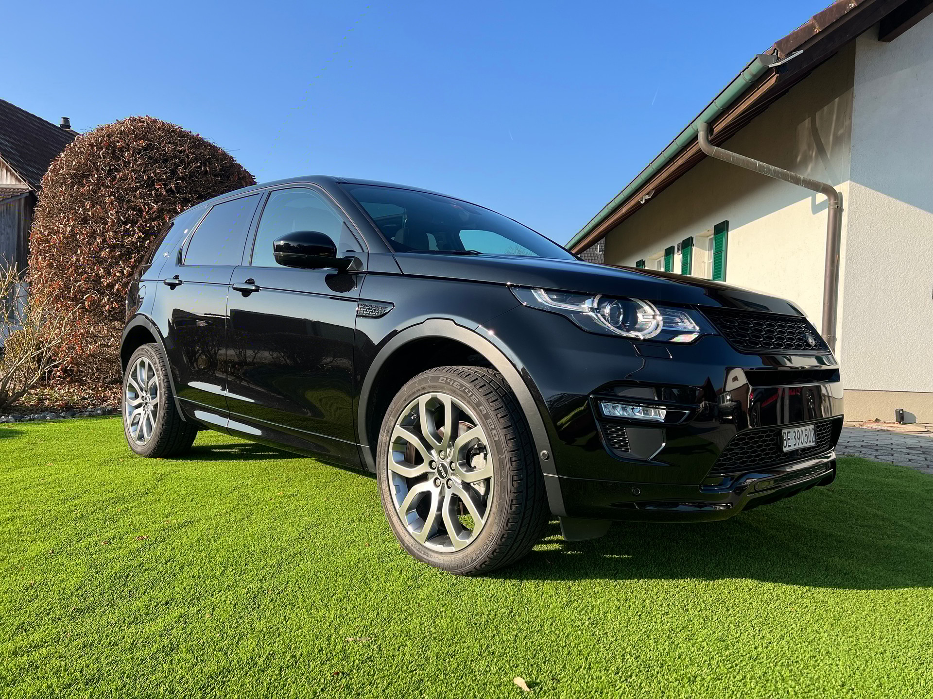 LAND ROVER DISCOVERY "SPORT LUXURY" HSE "DYNAMIC PLUS" VOLL OPTIONEN !! NUR 48`500 KM !! CH WAGEN. PS 305 !!-showroom-element-2