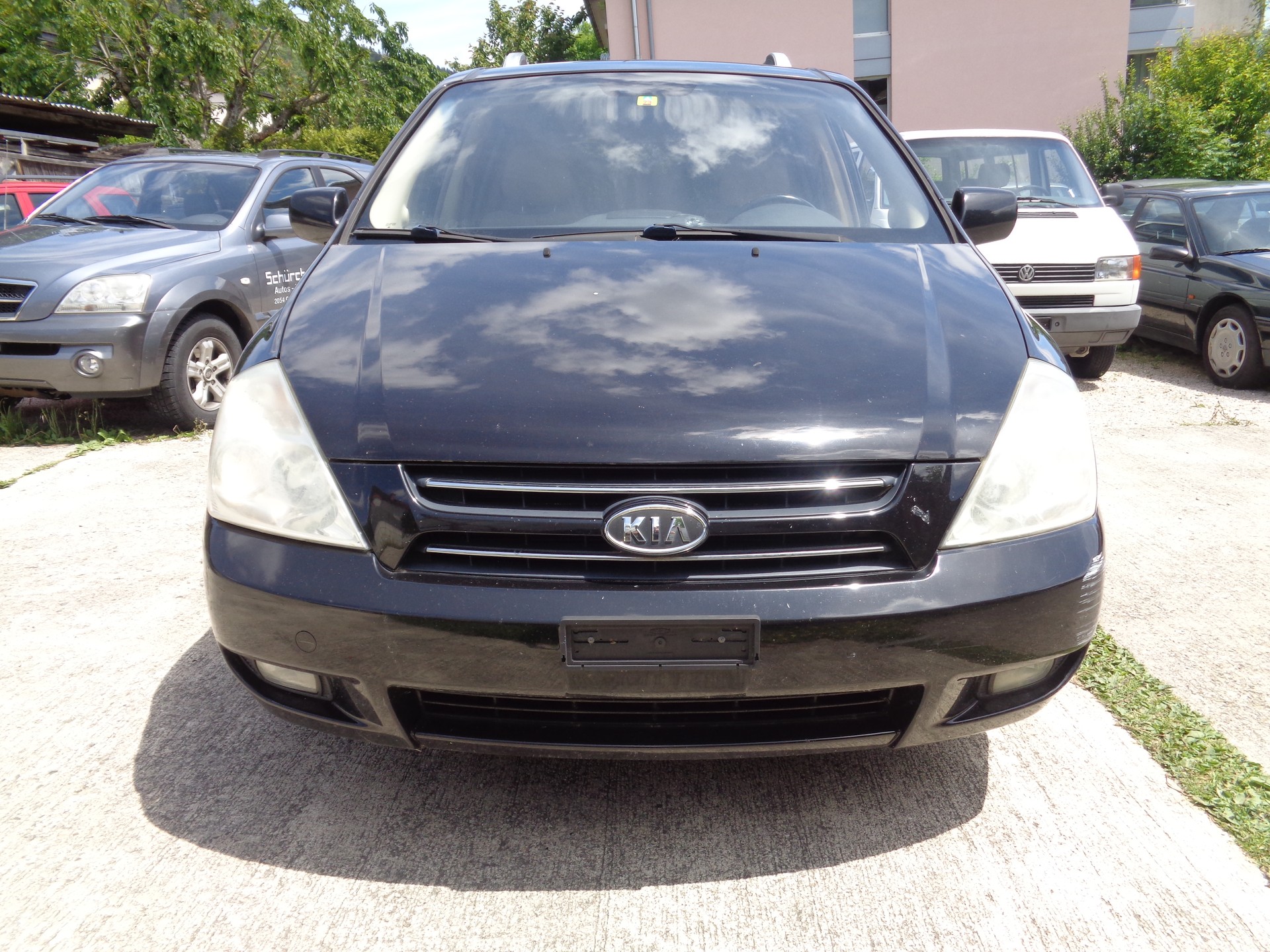 KIA Carnival 2.9 CRDi Trend-image-2