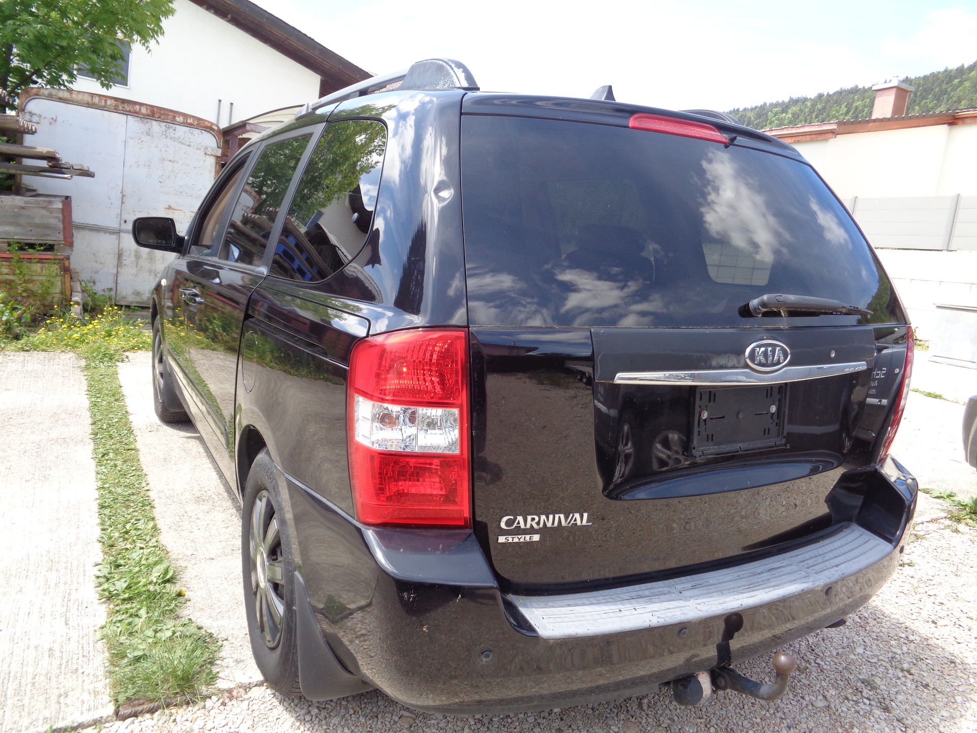 KIA Carnival 2.9 CRDi Trend-image-4