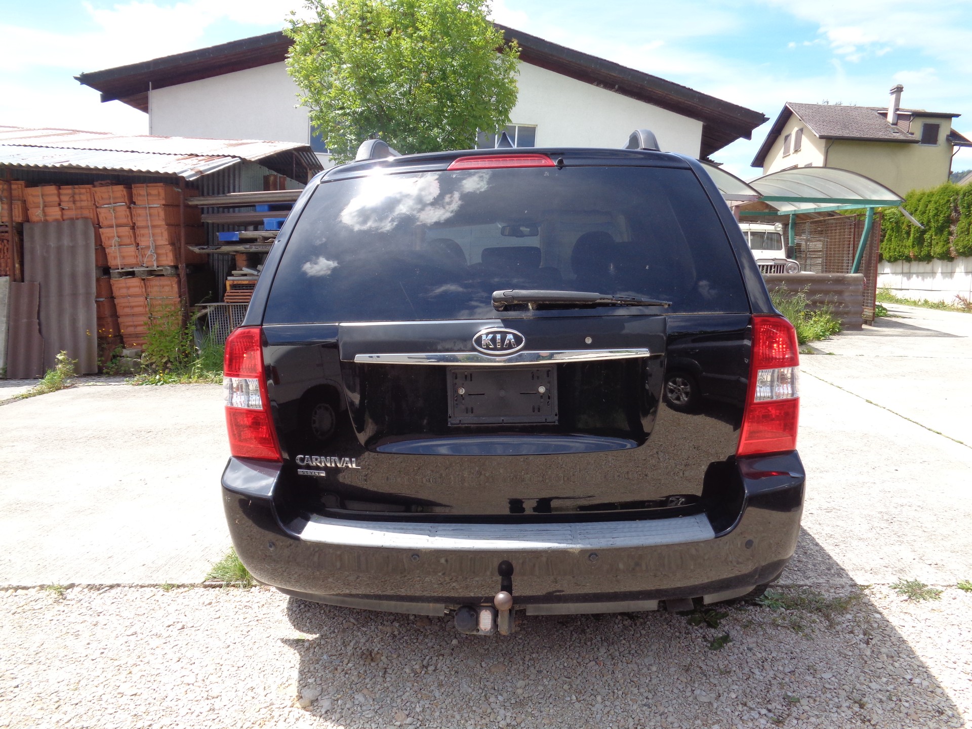 KIA Carnival 2.9 CRDi Trend-image-6