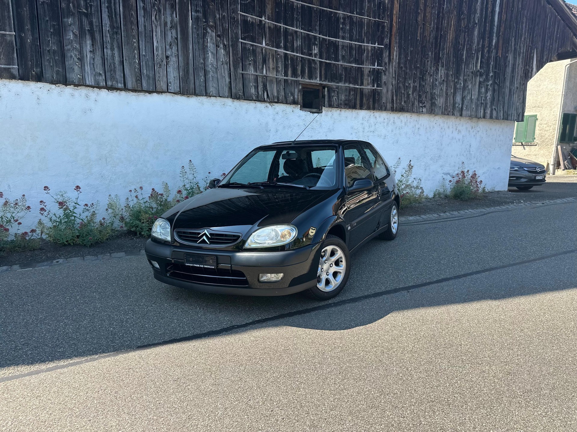CITROEN Saxo 1.6i 16V VTS Black