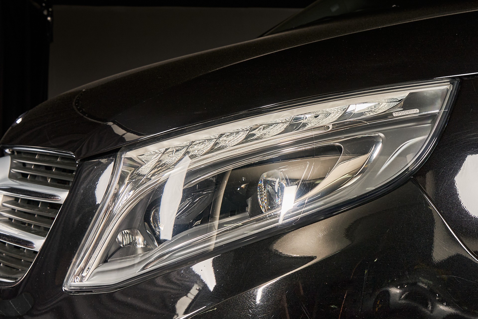 MERCEDES-BENZ V 250 d Lang Avantgarde 4M 7G-Tronic-showroom-element-2