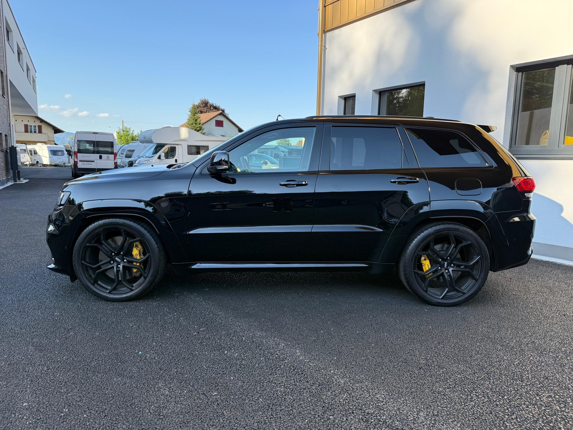 JEEP Grand Cherokee 6.2 V8 HEMI Trackhawk Automatic-image-2