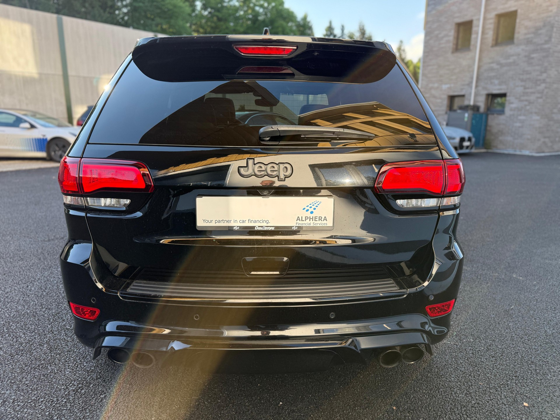 JEEP Grand Cherokee 6.2 V8 HEMI Trackhawk Automatic-image-4