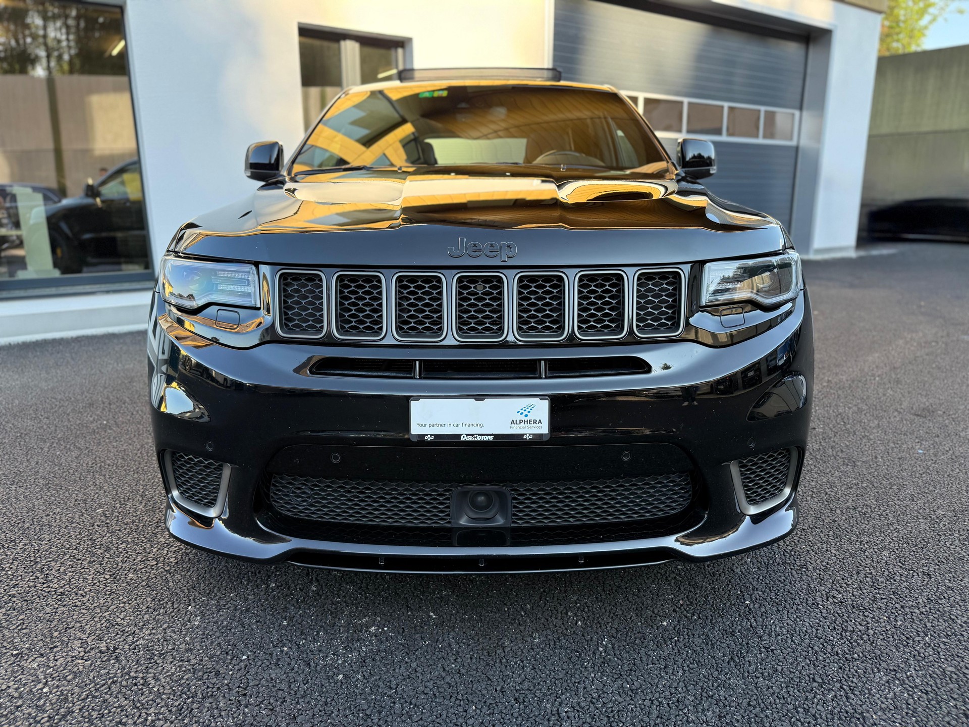 JEEP Grand Cherokee 6.2 V8 HEMI Trackhawk Automatic-image-1
