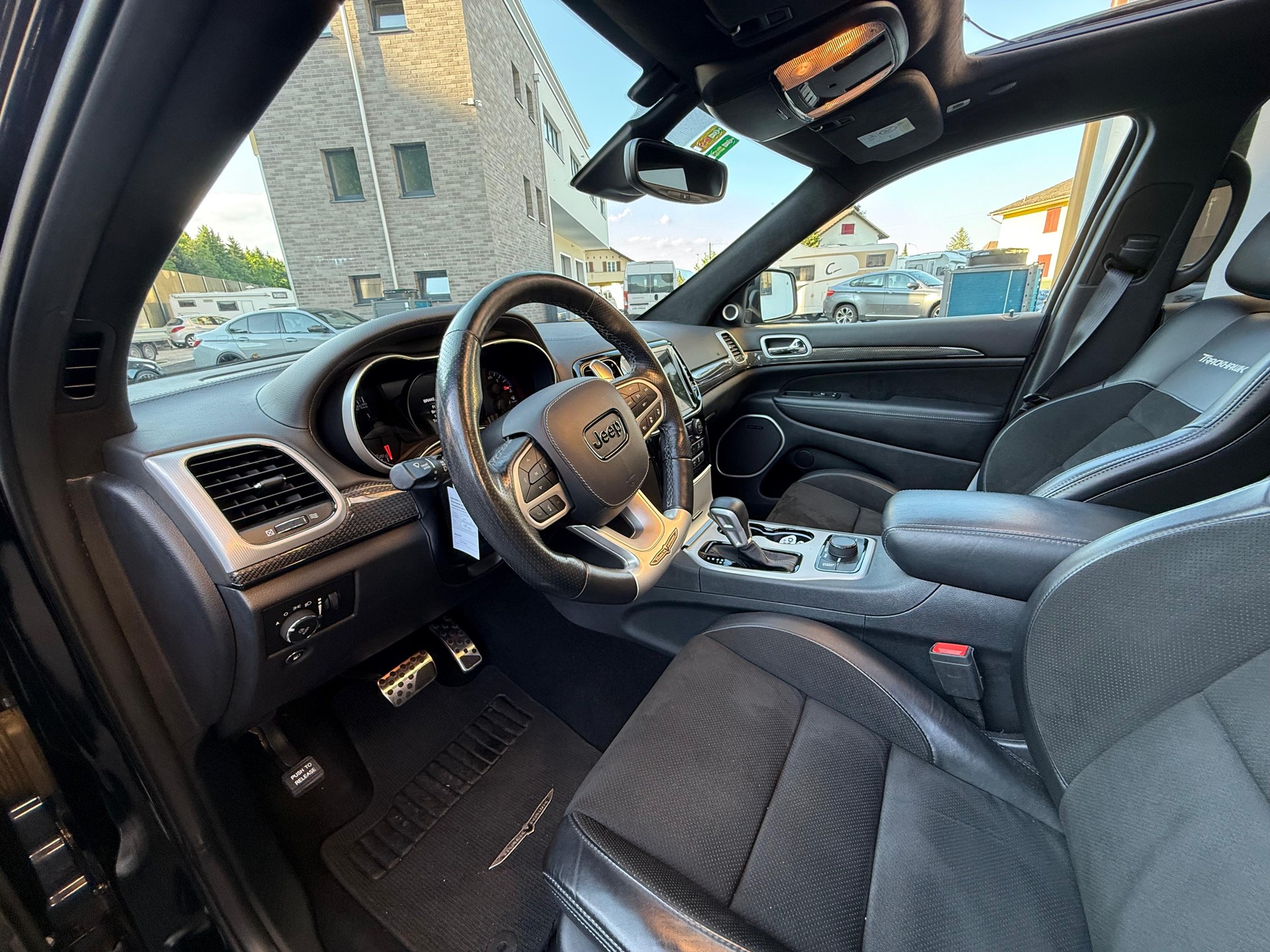 JEEP Grand Cherokee 6.2 V8 HEMI Trackhawk Automatic-image-6