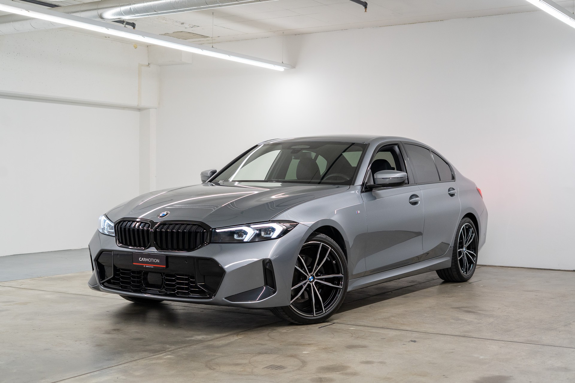 BMW 320d xDrive M-Sport *Facelift Shadow Line*