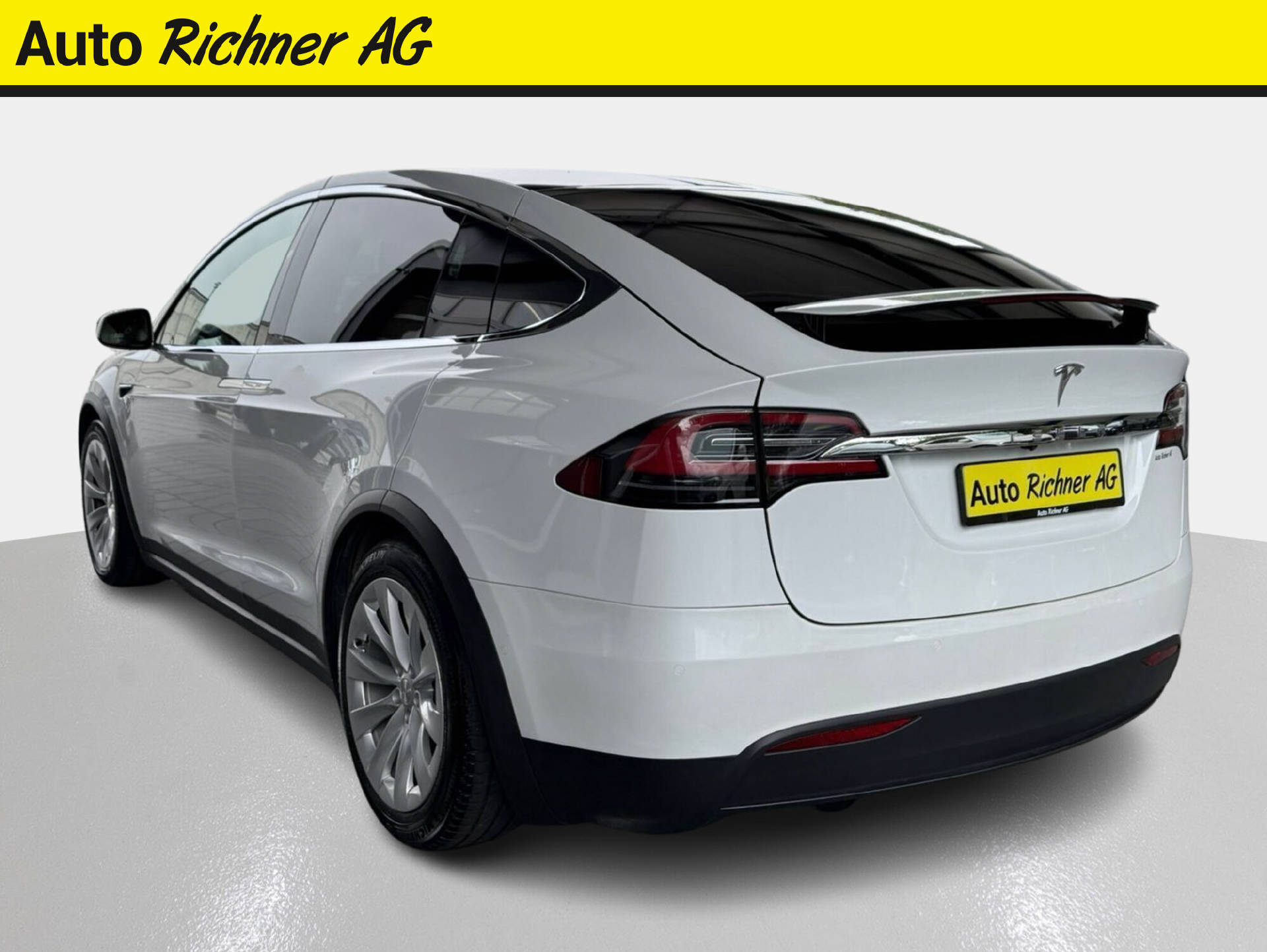 TESLA Model X Long Range-image-4