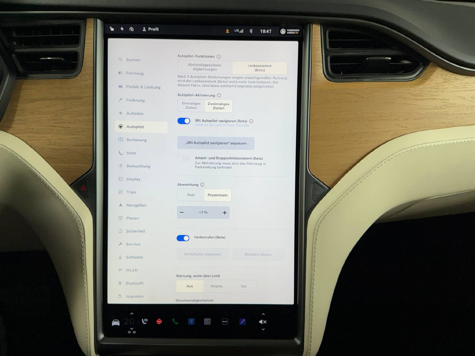 TESLA Model X Long Range-image-13