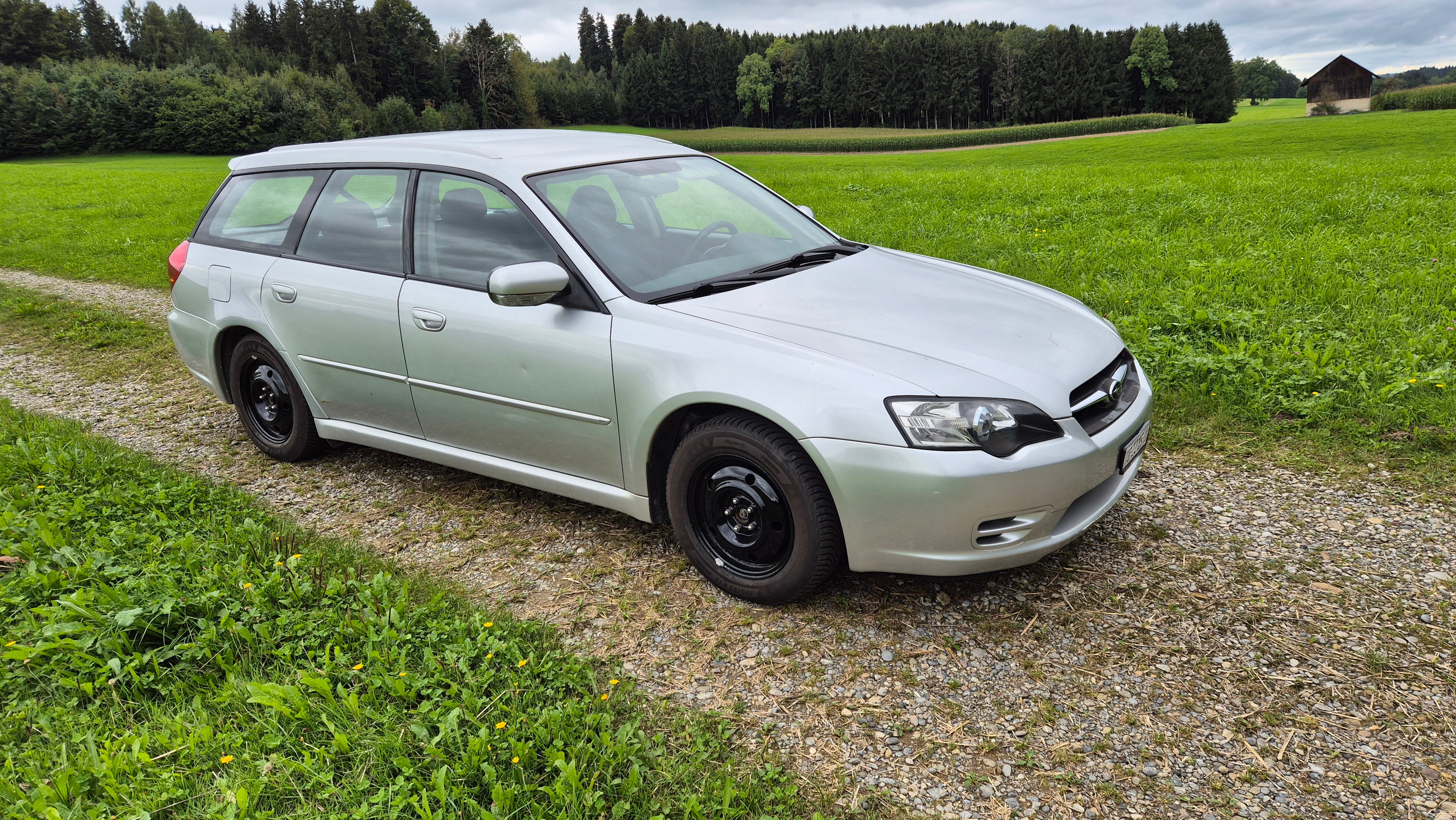 SUBARU Legacy 2.0i AWD Swiss (Kombi)