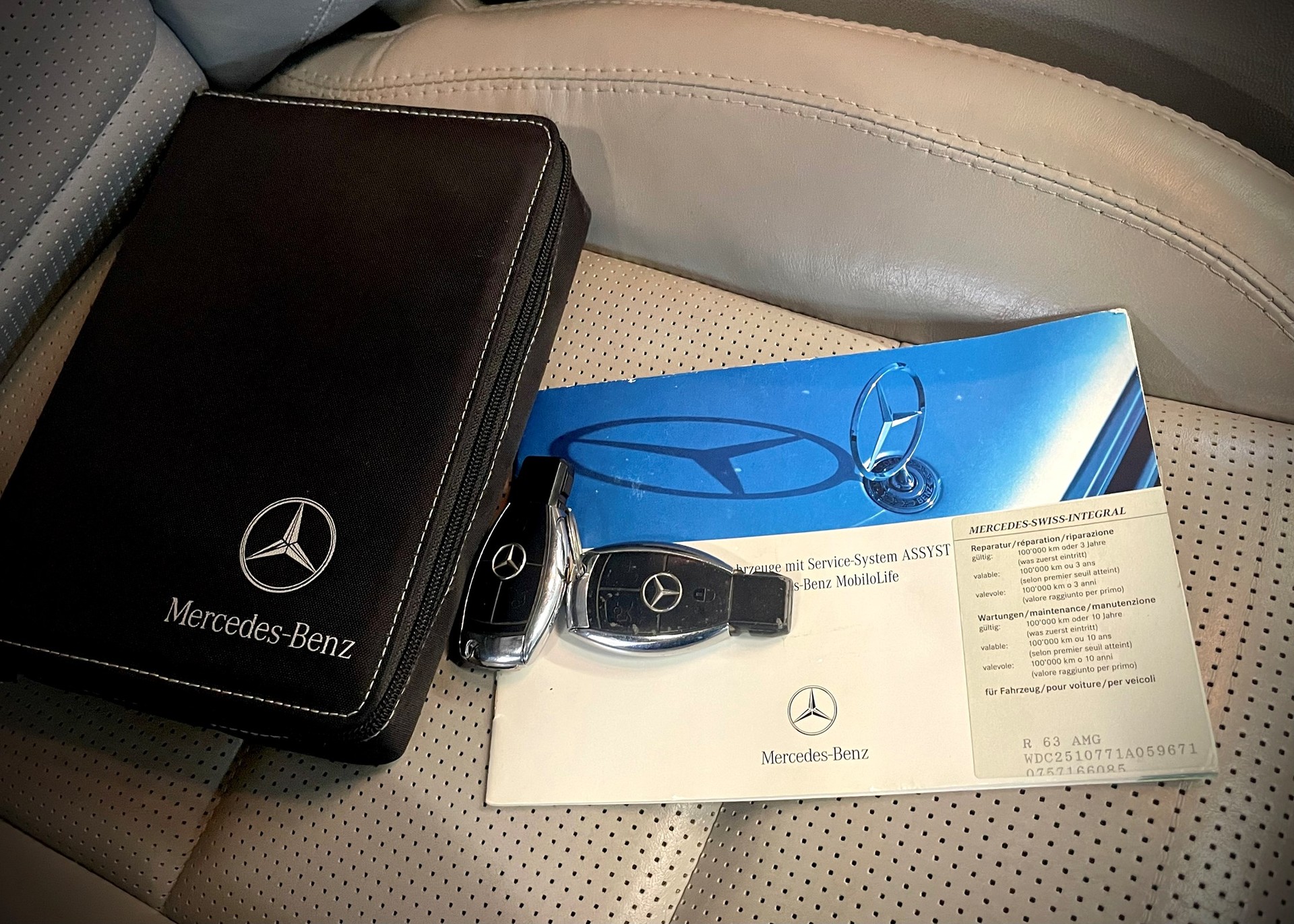 MERCEDES-BENZ R 63 AMG L 4Matic 7G-Tronic-image-14