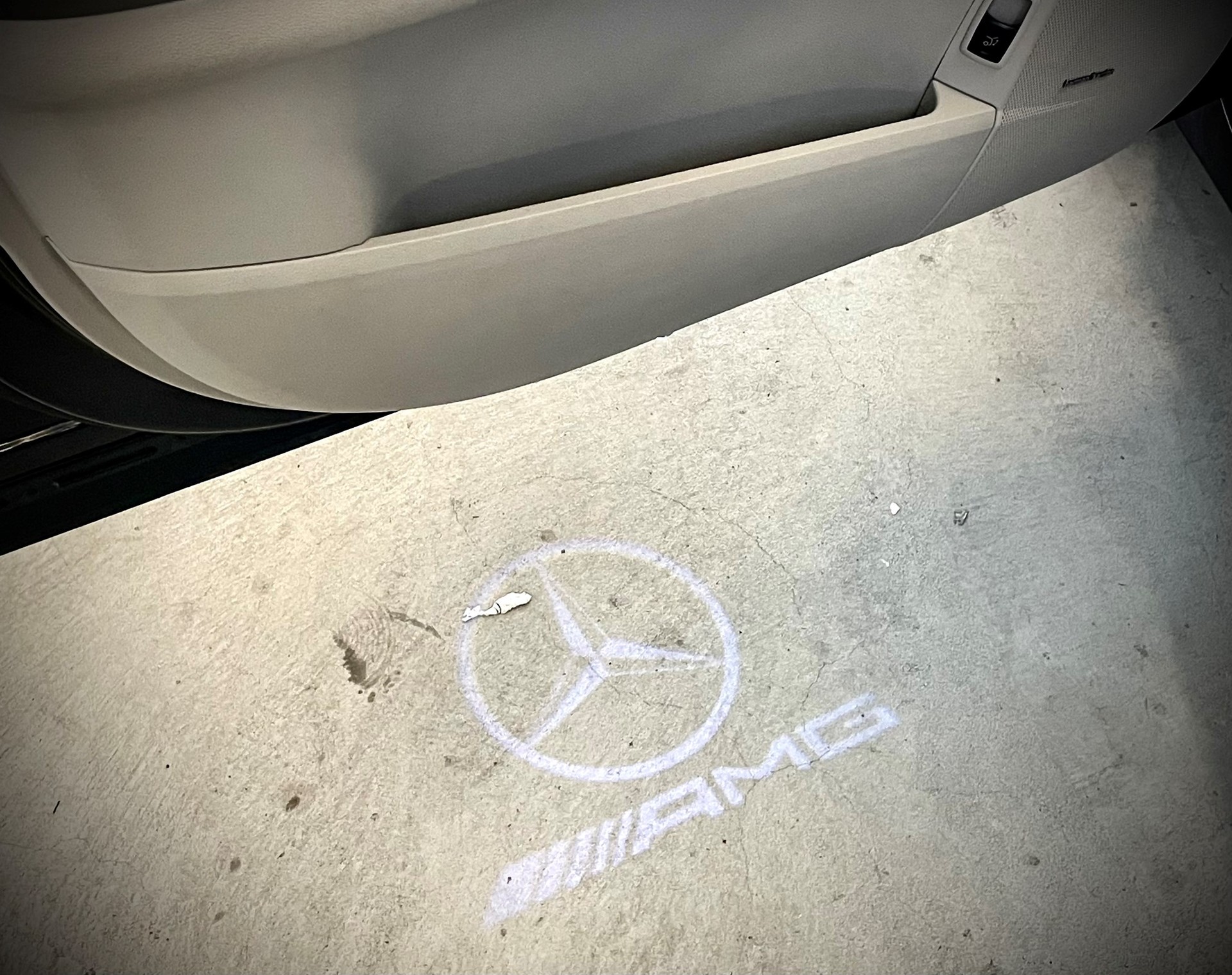 MERCEDES-BENZ R 63 AMG L 4Matic 7G-Tronic-image-15