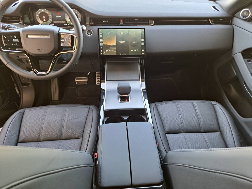 LAND ROVER Range Rover Evoque 1.5 T 270e Dynamic SE-image-10