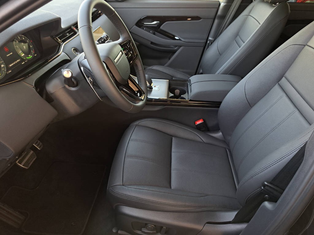LAND ROVER Range Rover Evoque 1.5 T 270e Dynamic SE-image-7