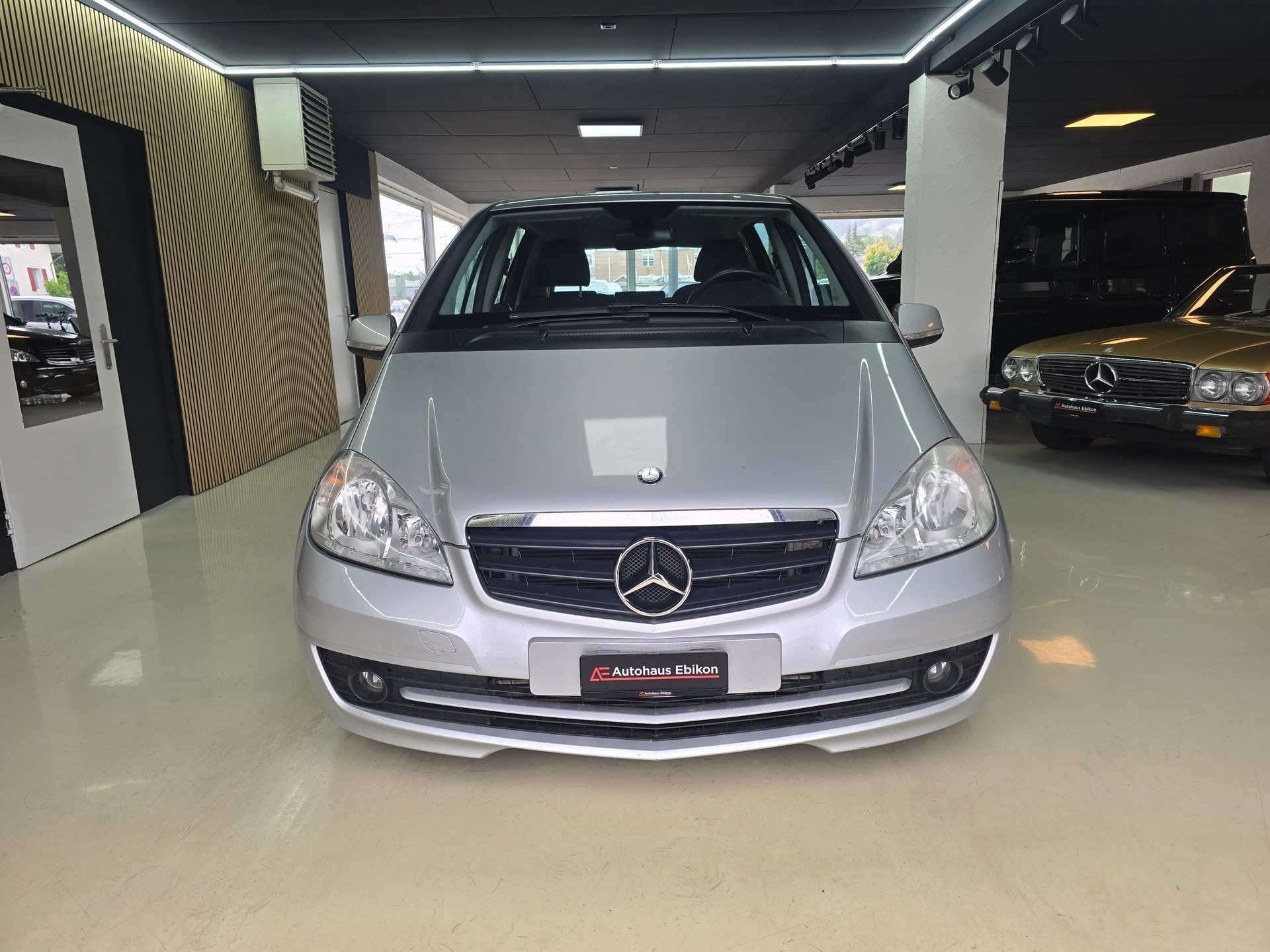 MERCEDES-BENZ A 160 CDI Classic Autotronic-showroom-element-1