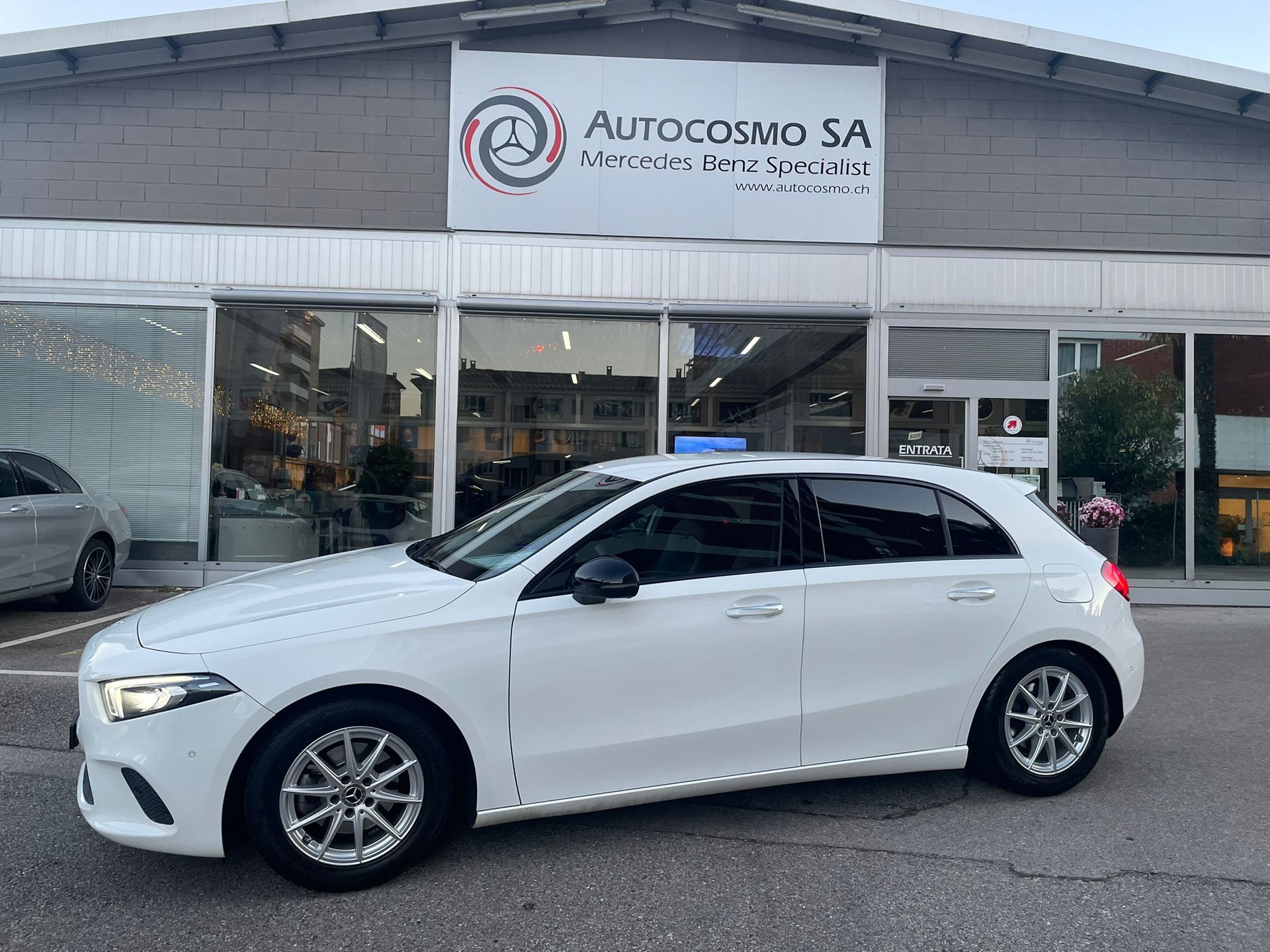 MERCEDES-BENZ A 180 Progressive 7G-DCT