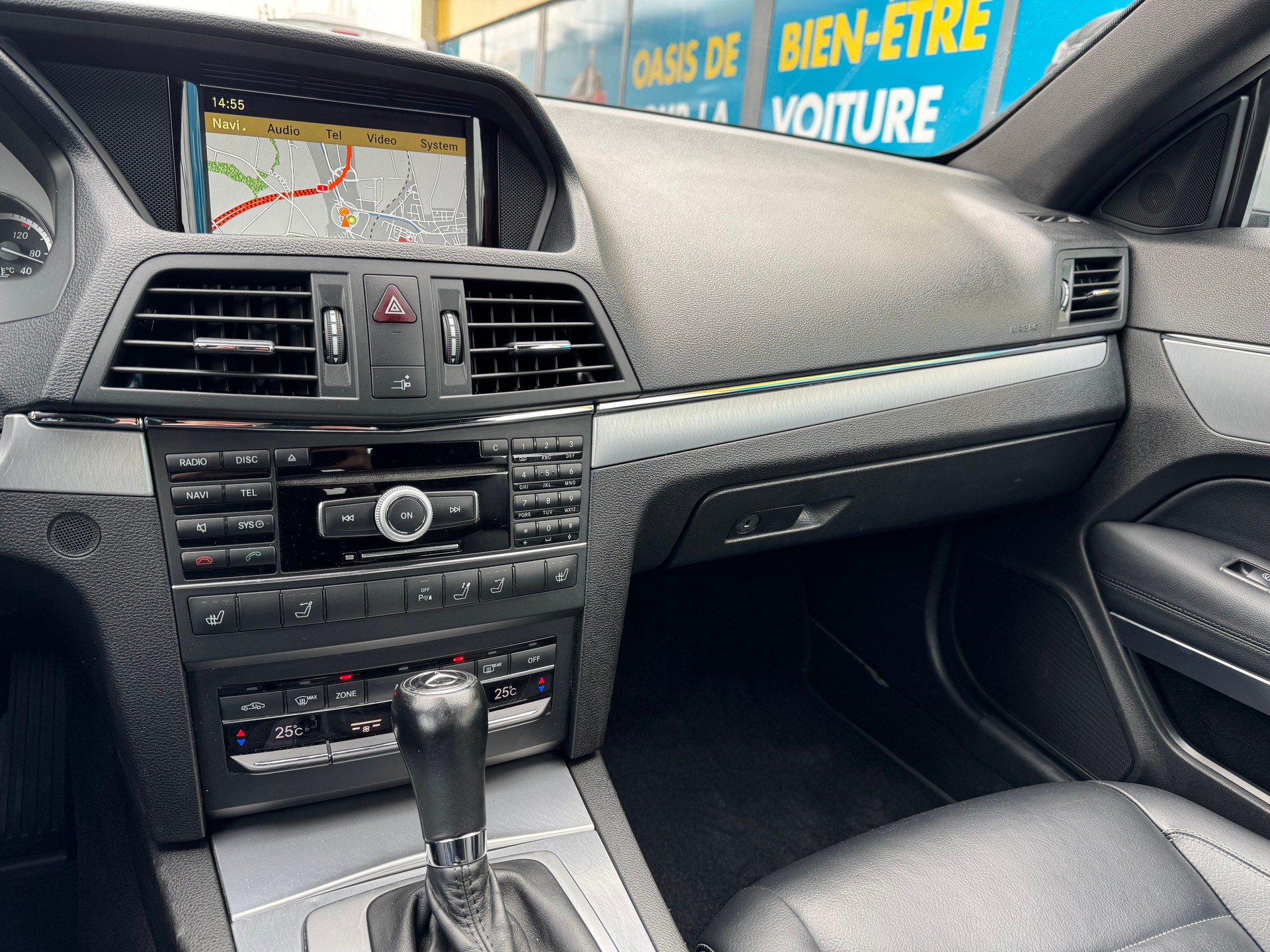 MERCEDES-BENZ E 220 CDI BlueEfficiency 7G-Tronic-image-10
