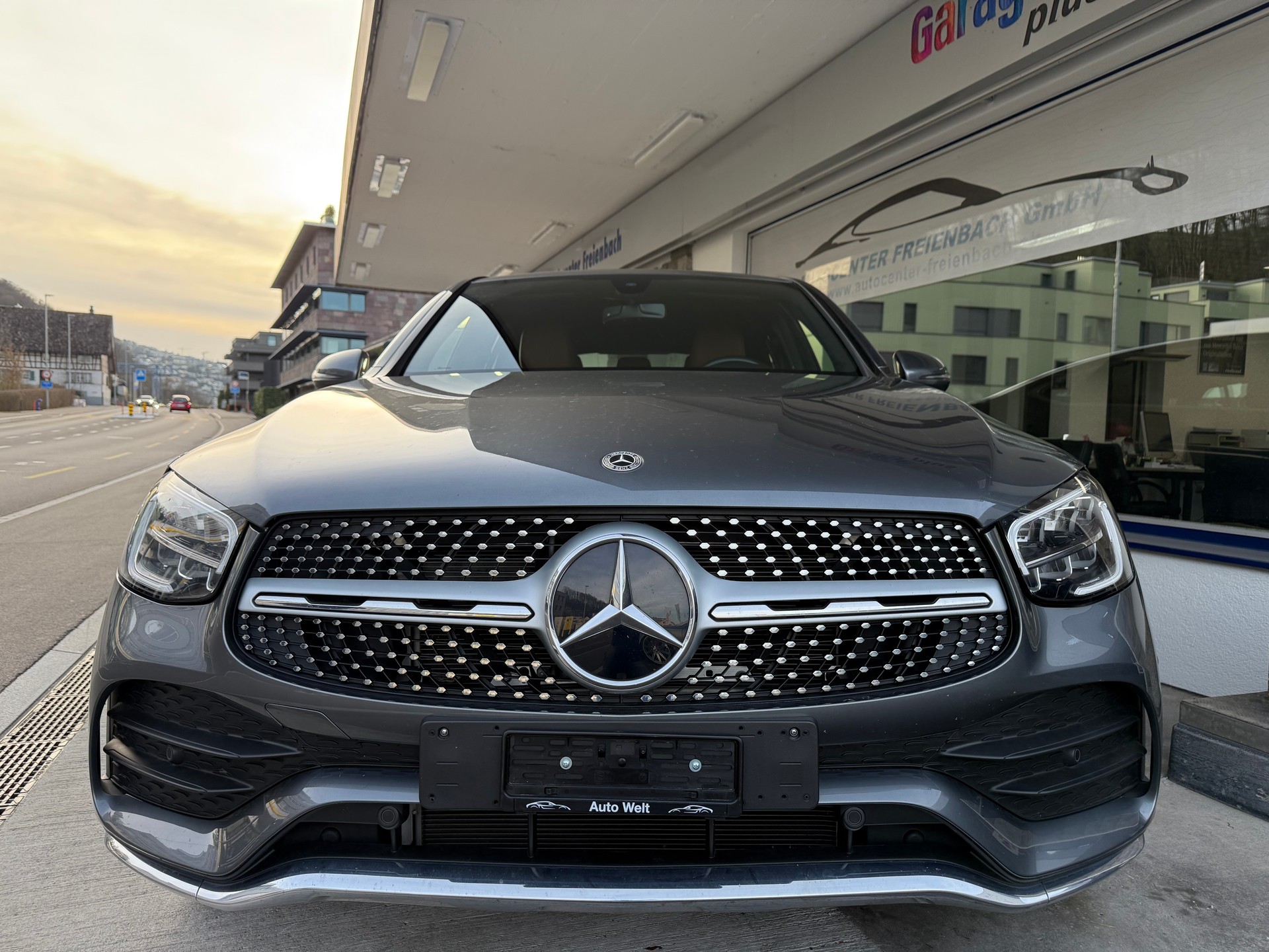 MERCEDES-BENZ GLC Coupé 300 d AMG Line 4Matic 9G-Tronic-showroom-element-1