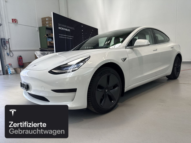 TESLA Model 3 Rear-Wheel Drive