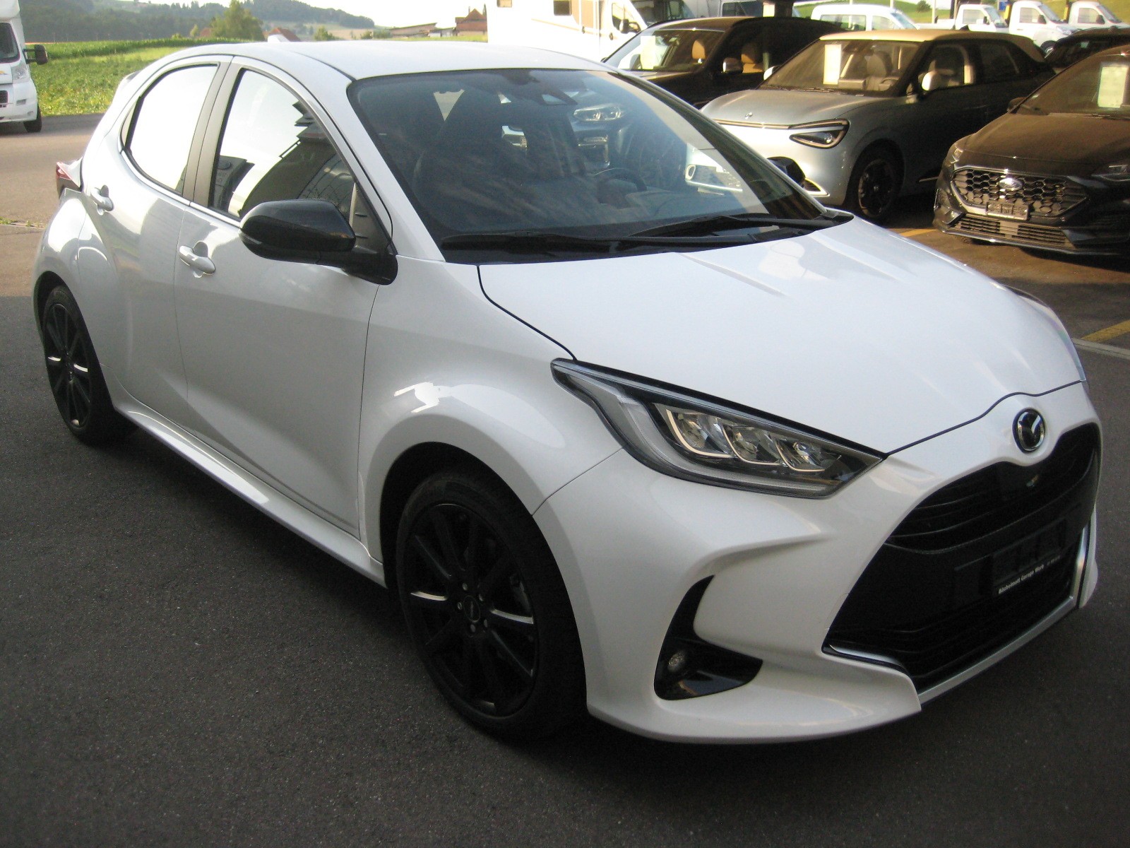 MAZDA 2 Hybrid Agile-image-4