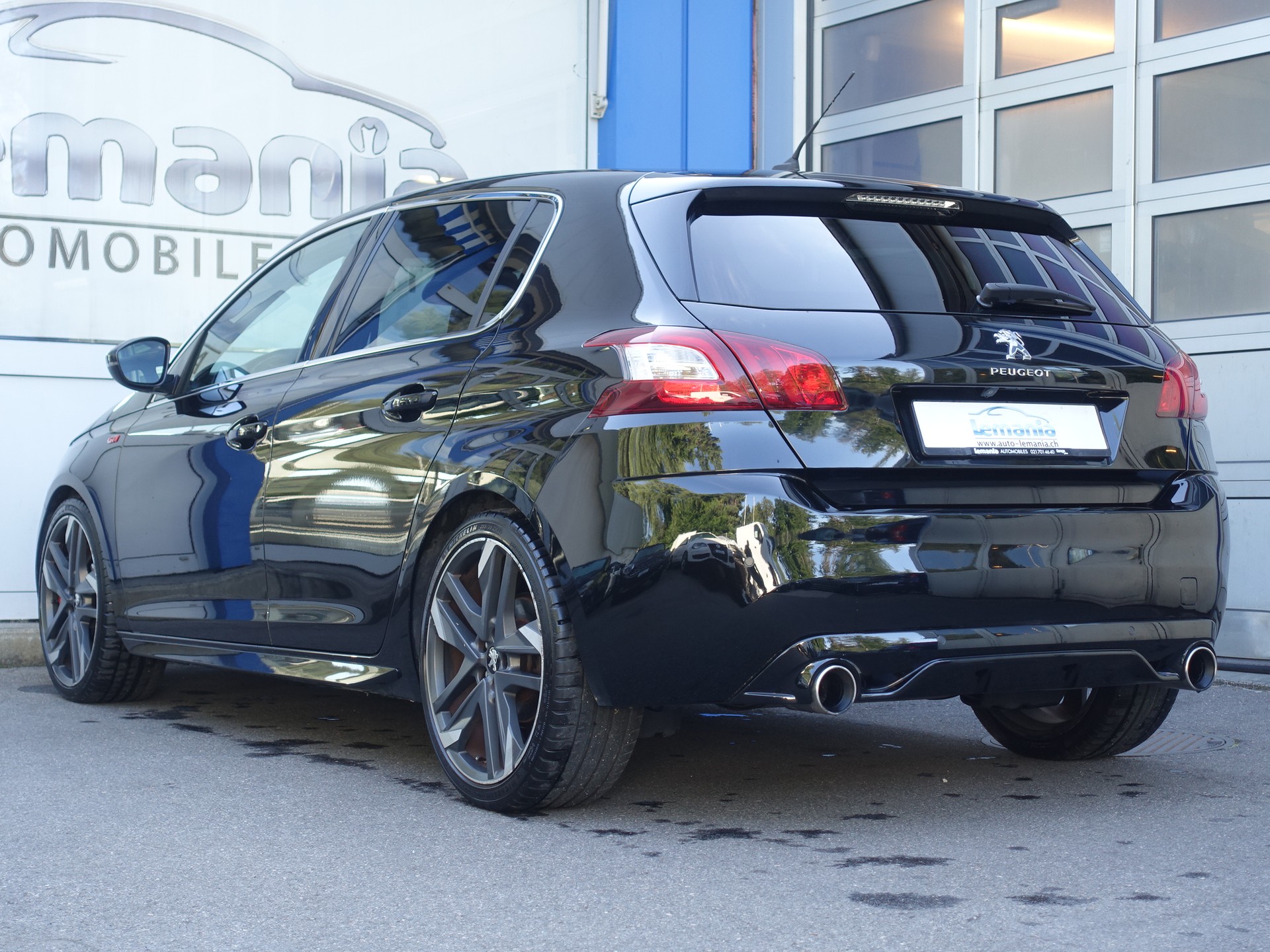 PEUGEOT 308 1.6 GTi-image-4