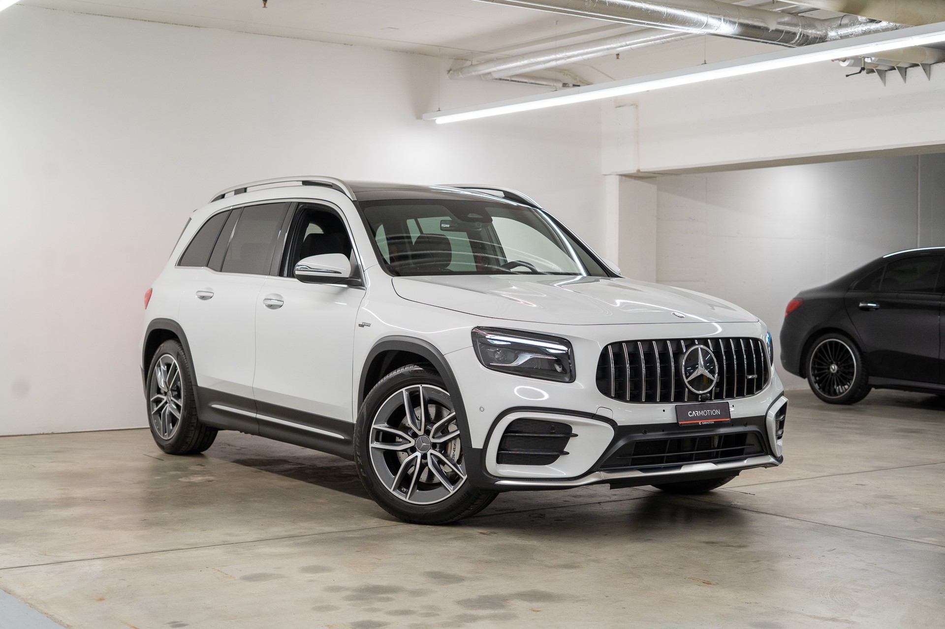 MERCEDES-BENZ GLB 35 AMG 4matic*FACELIFT*-showroom-element-2