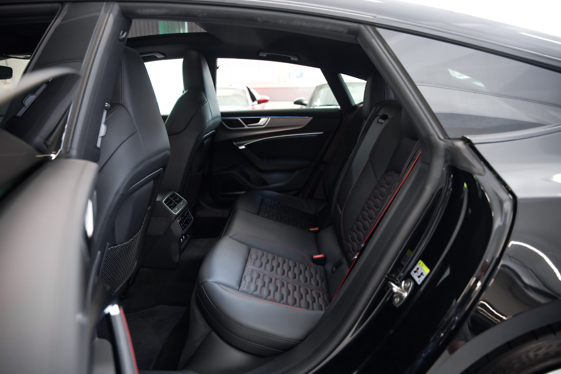 AUDI RS7 Sportback MHEV *CH-Fhz.*-image-20