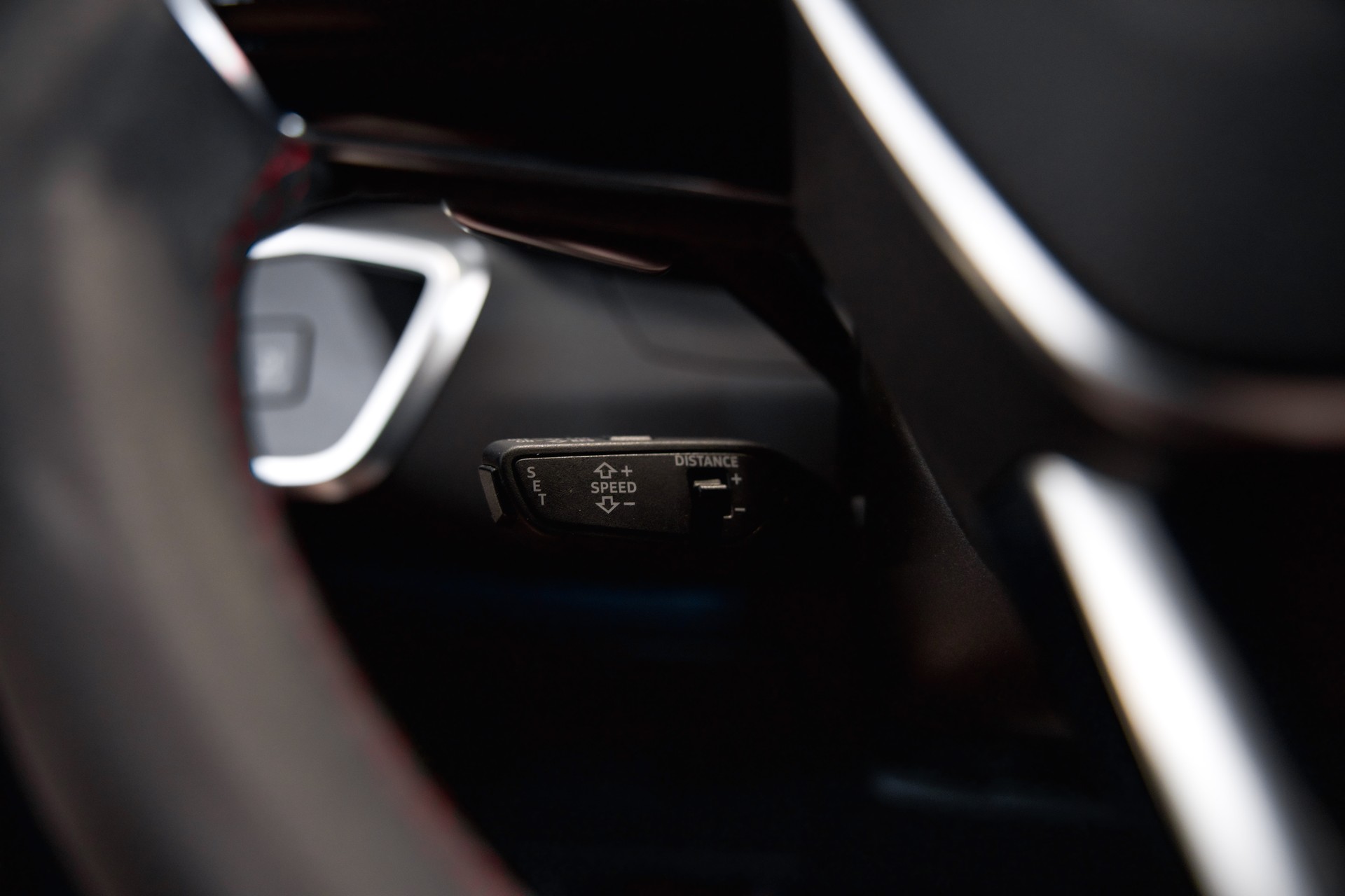 AUDI RS7 Sportback MHEV *CH-Fhz.*-image-26