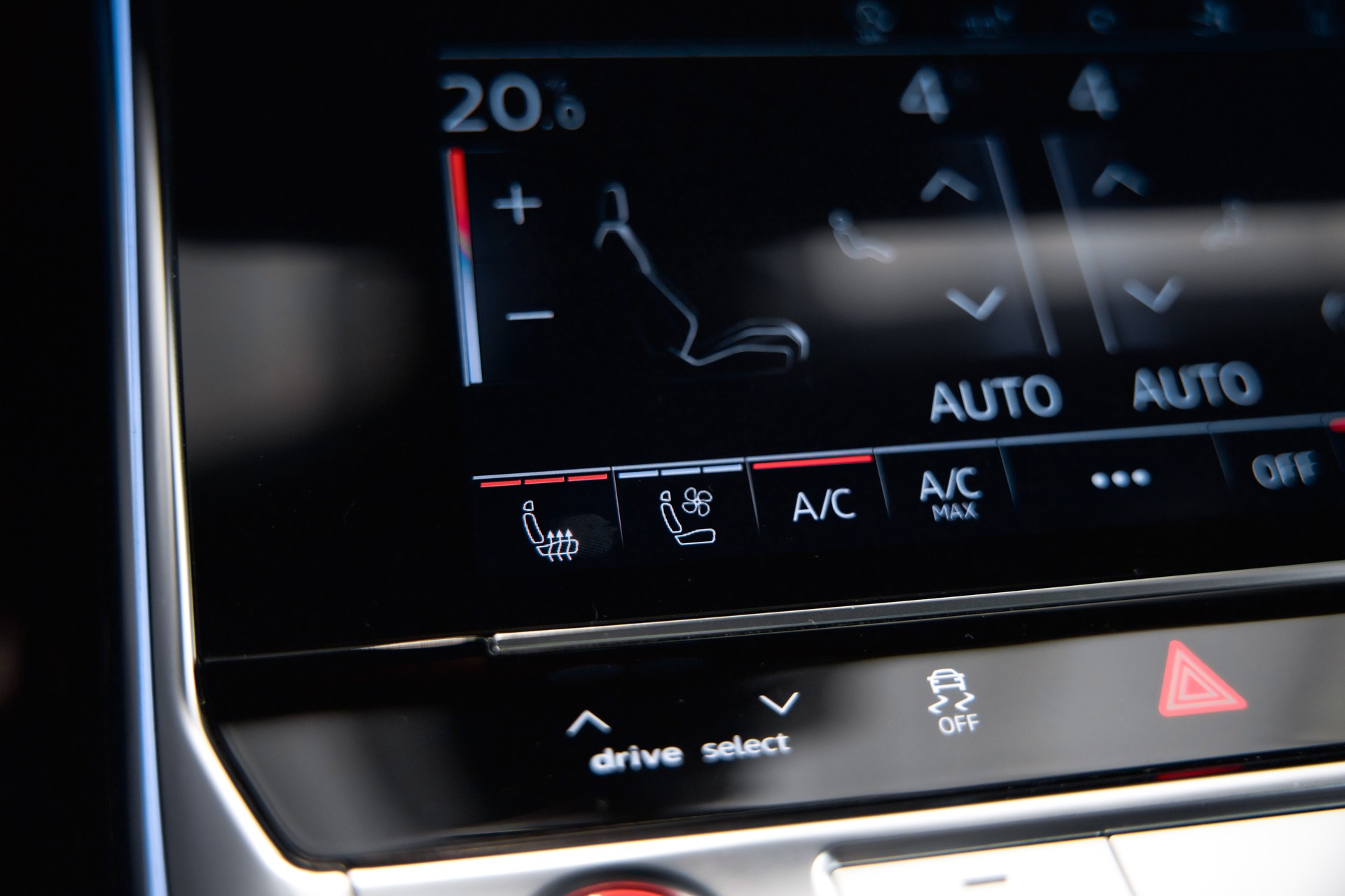 AUDI RS7 Sportback MHEV *CH-Fhz.*-image-25