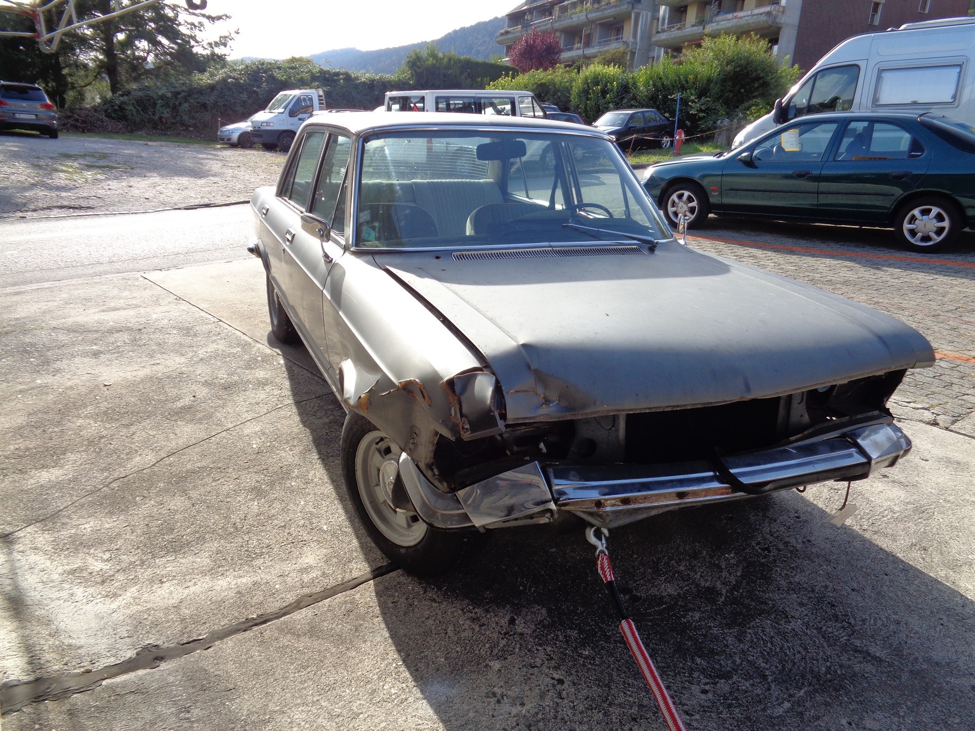 FIAT 130-image-4