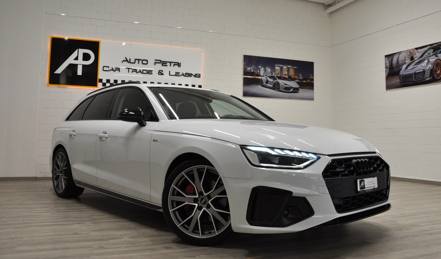 AUDI A4 Avant 40 TDI S line Competition quattro S-tronic