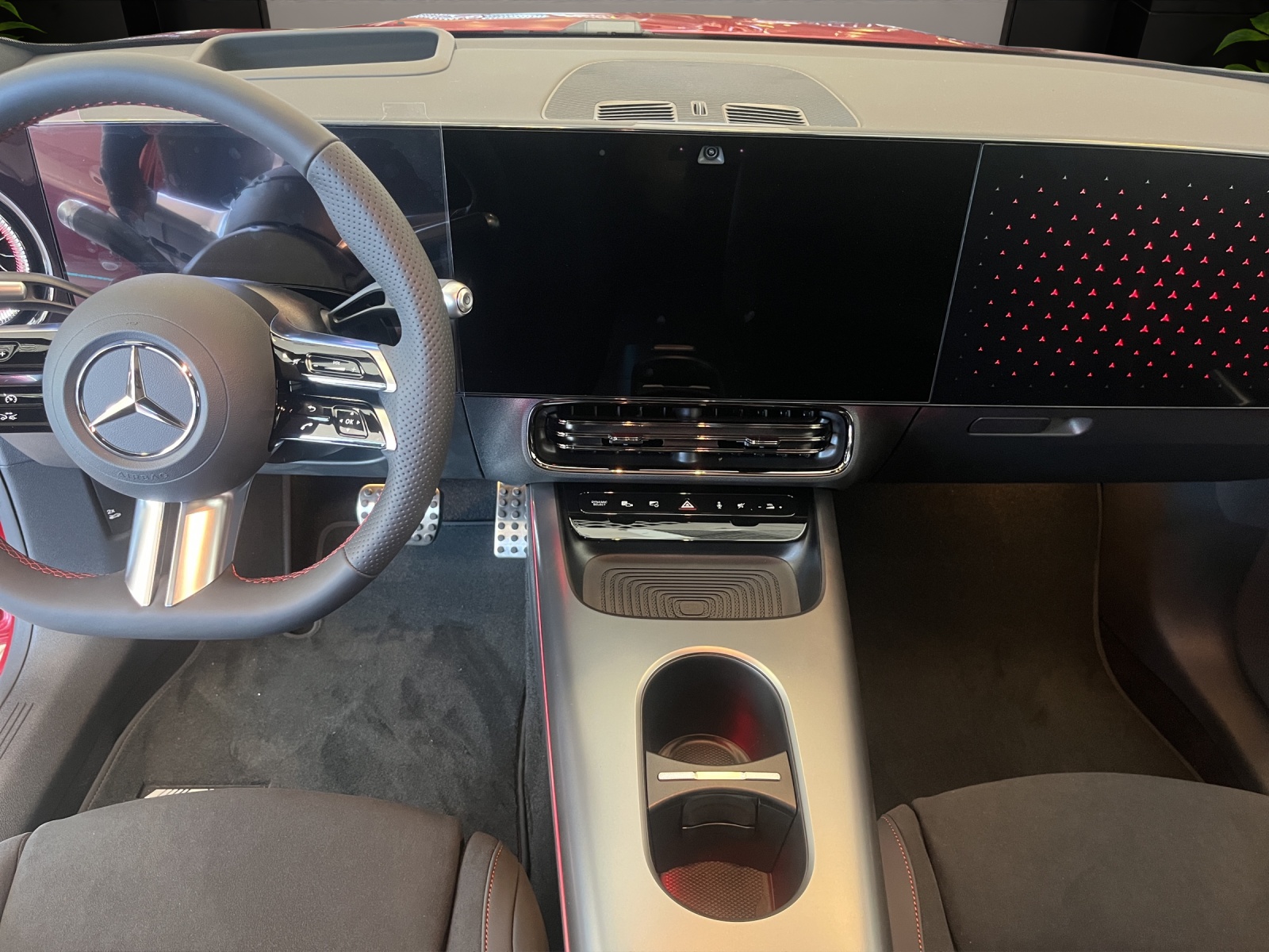 Image MERCEDES-BENZ CLA-350 CLA 350 4 Matic 85 kWh EQ