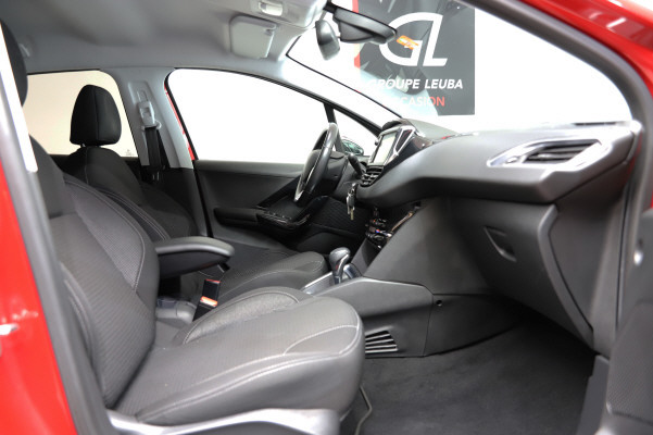 Image PEUGEOT 208 208 1.2 PureTech Allure