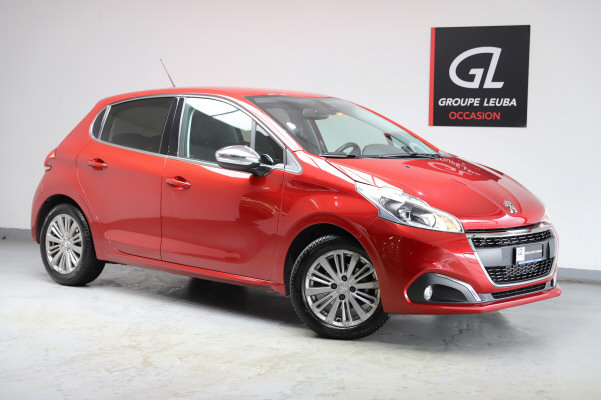 Photo PEUGEOT 208 208 1.2 PureTech Allure