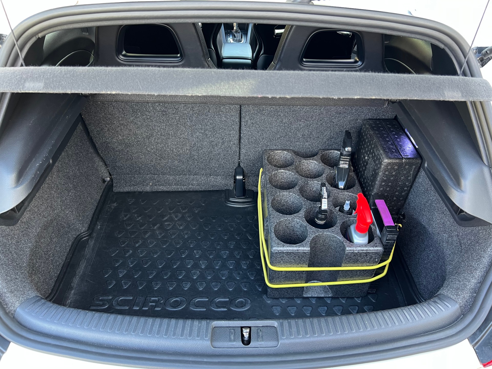 VW Scirocco 2.0 TSI R DSG-image-9