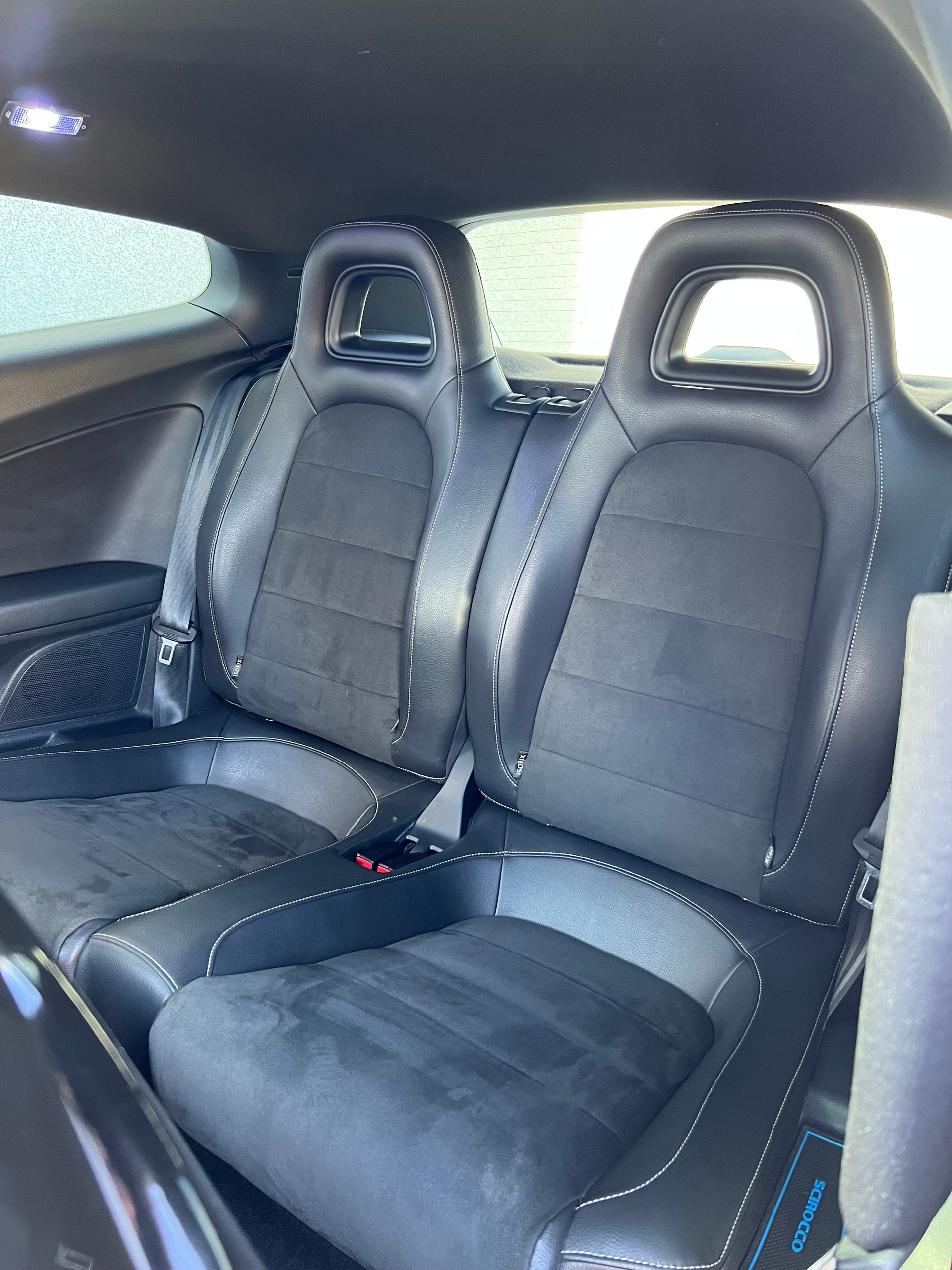VW Scirocco 2.0 TSI R DSG-image-8