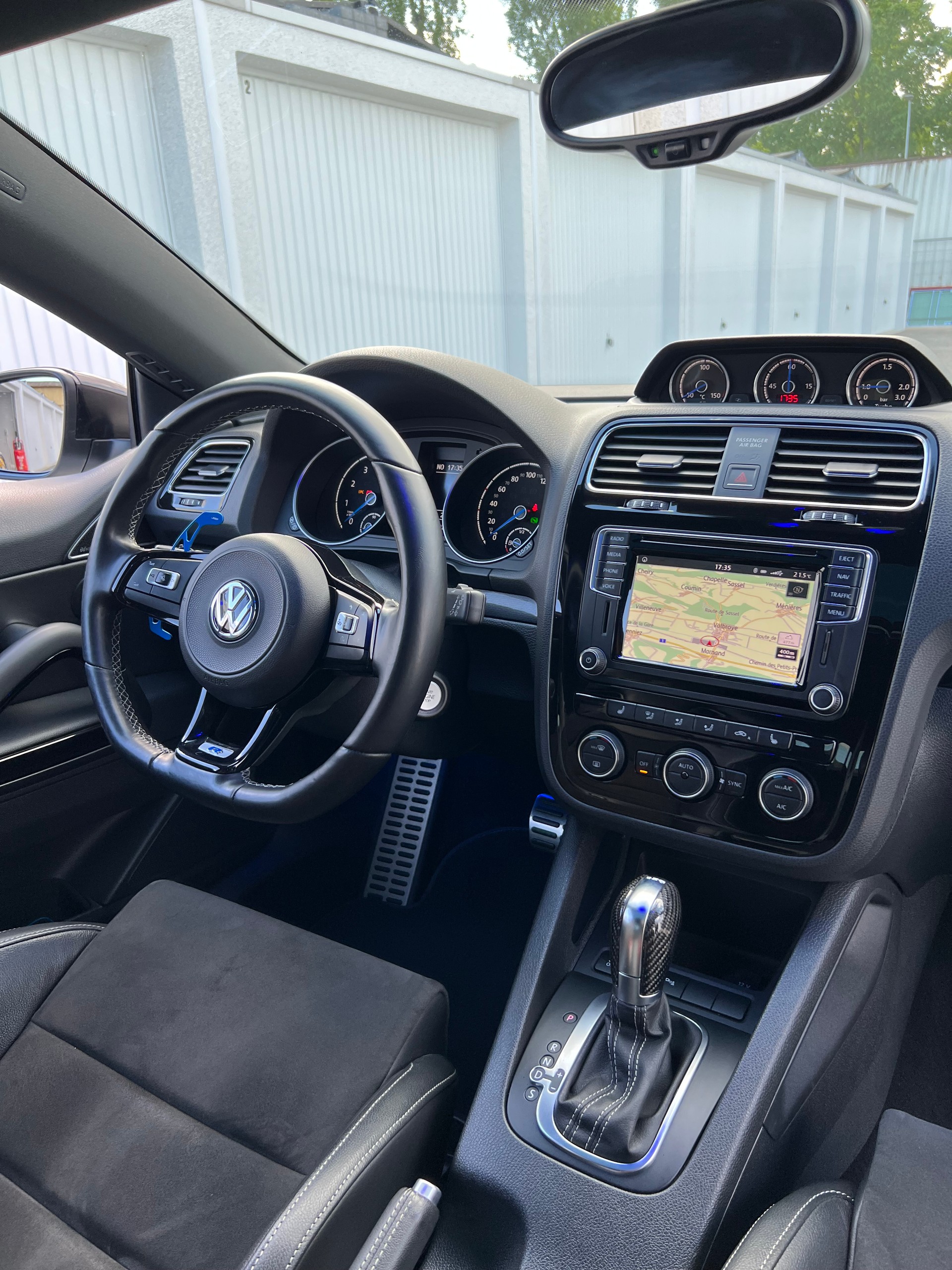 VW Scirocco 2.0 TSI R DSG-image-5