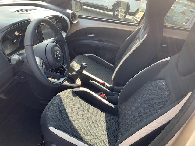 TOYOTA Aygo 1.0 VVT-i Trend-image-4